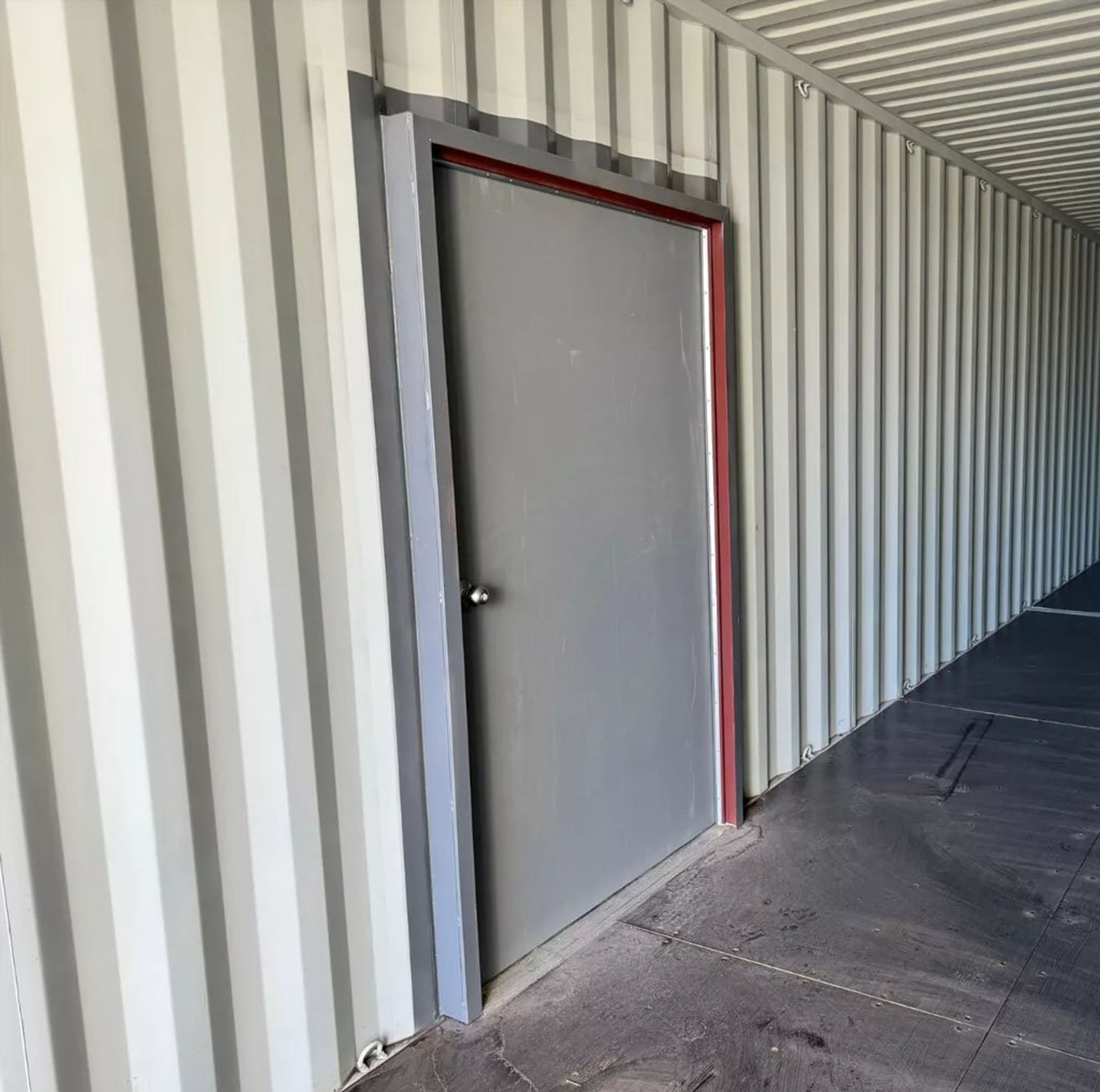 40ft shipping container with man door — view 8