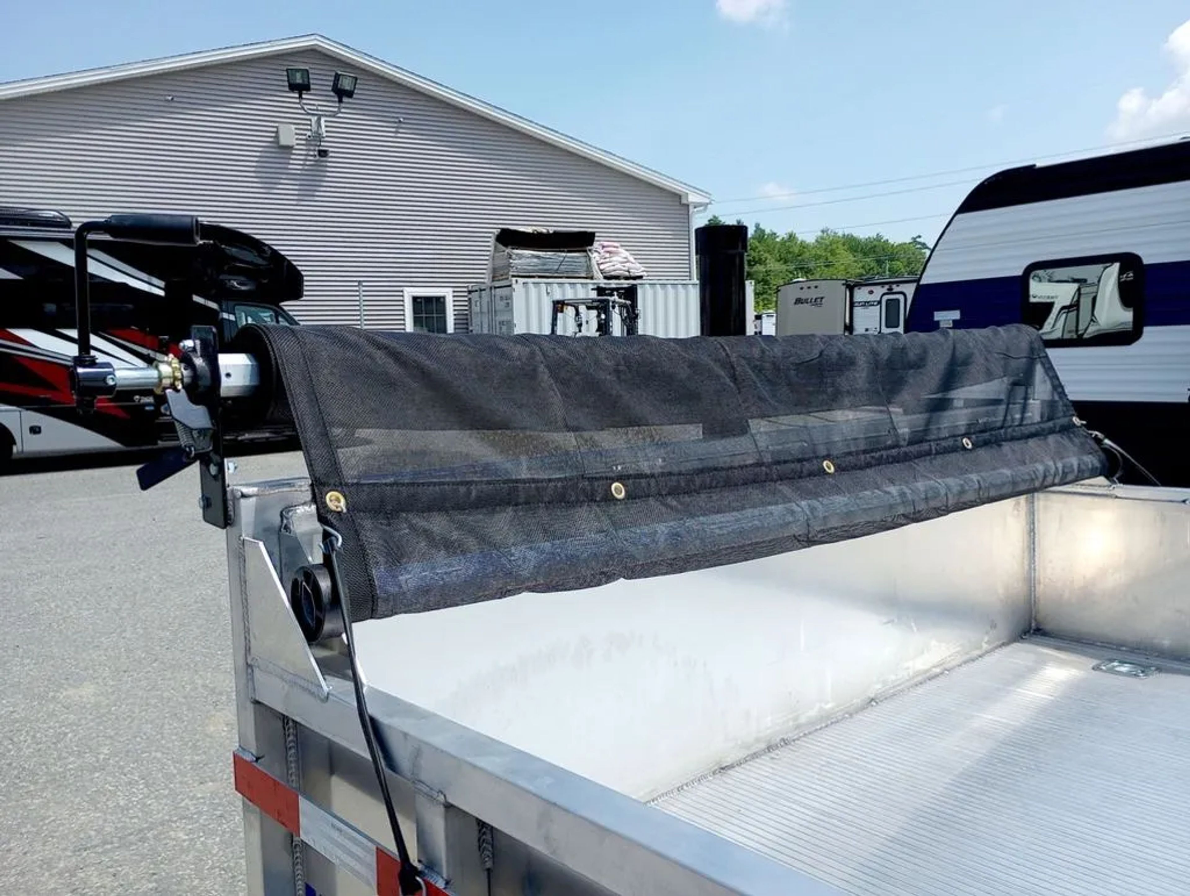 2025 Mission Trailers 7×16 14K Aluminum Hydraulic Dump w/Ramps, HD D-Rings, — view 6