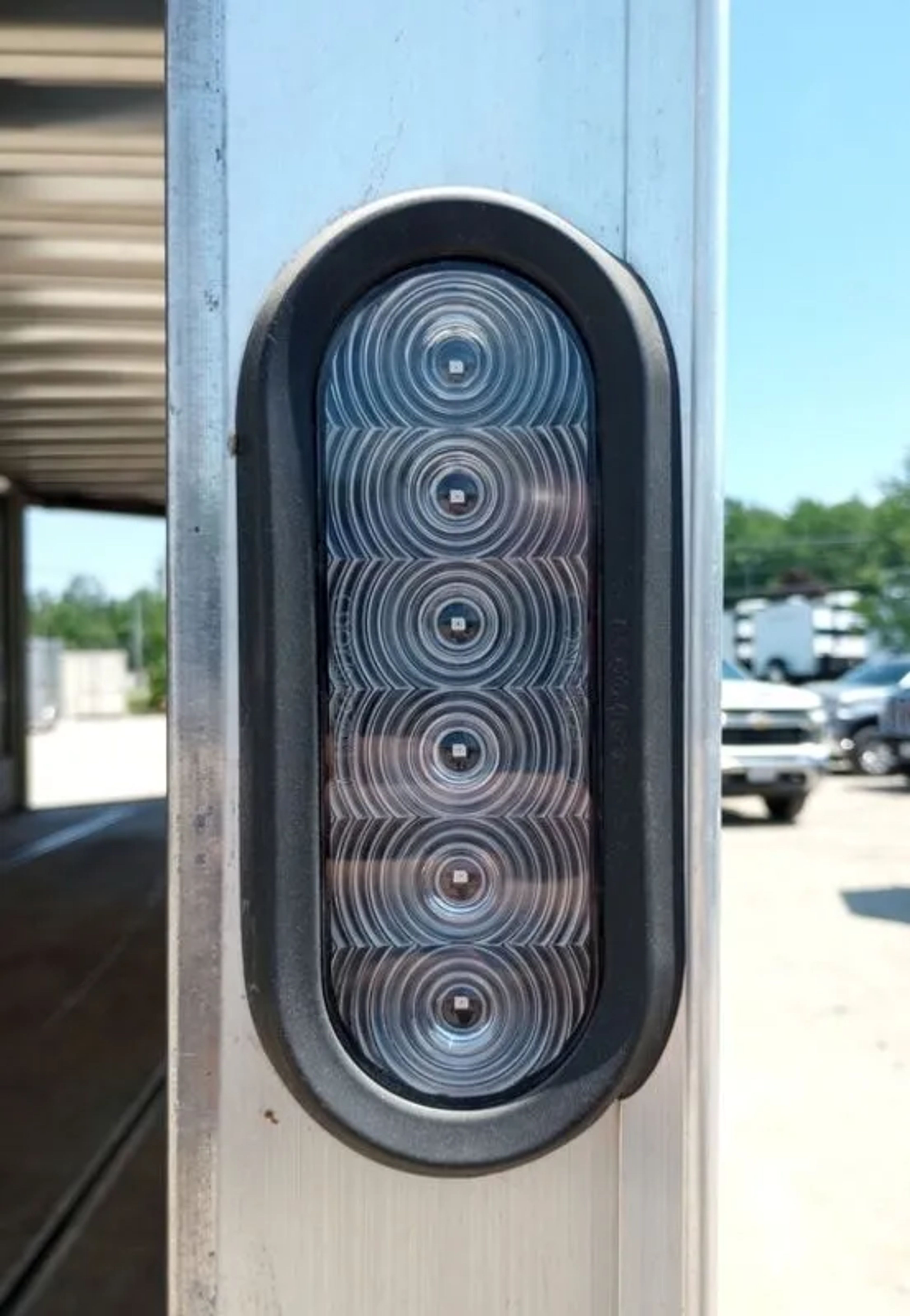 Mission Trailers 101×22 Aluminum 4-Place — view 6