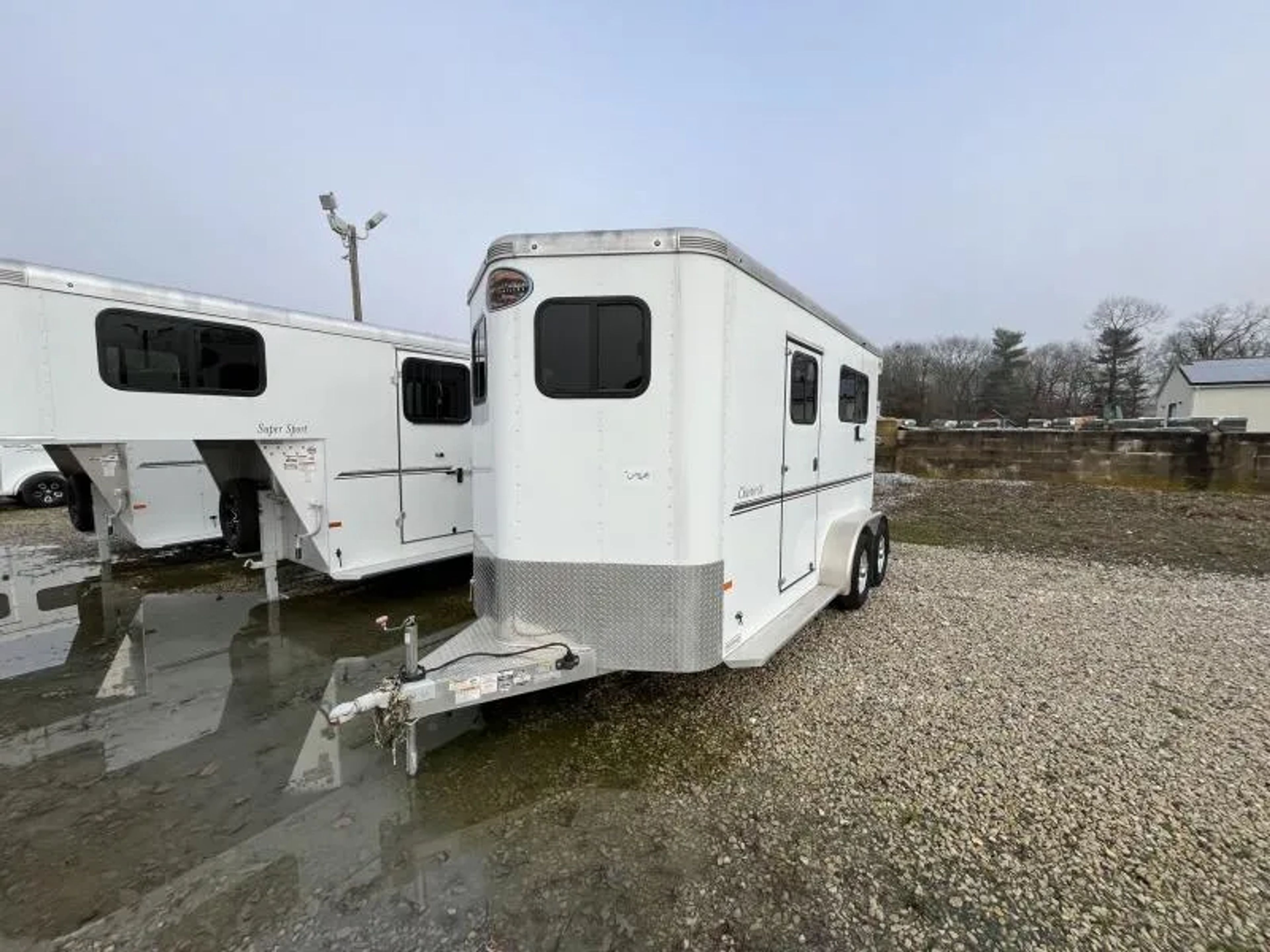 2019 Sundowner Charter 2 Horse Charter Bumper Pull — view 7
