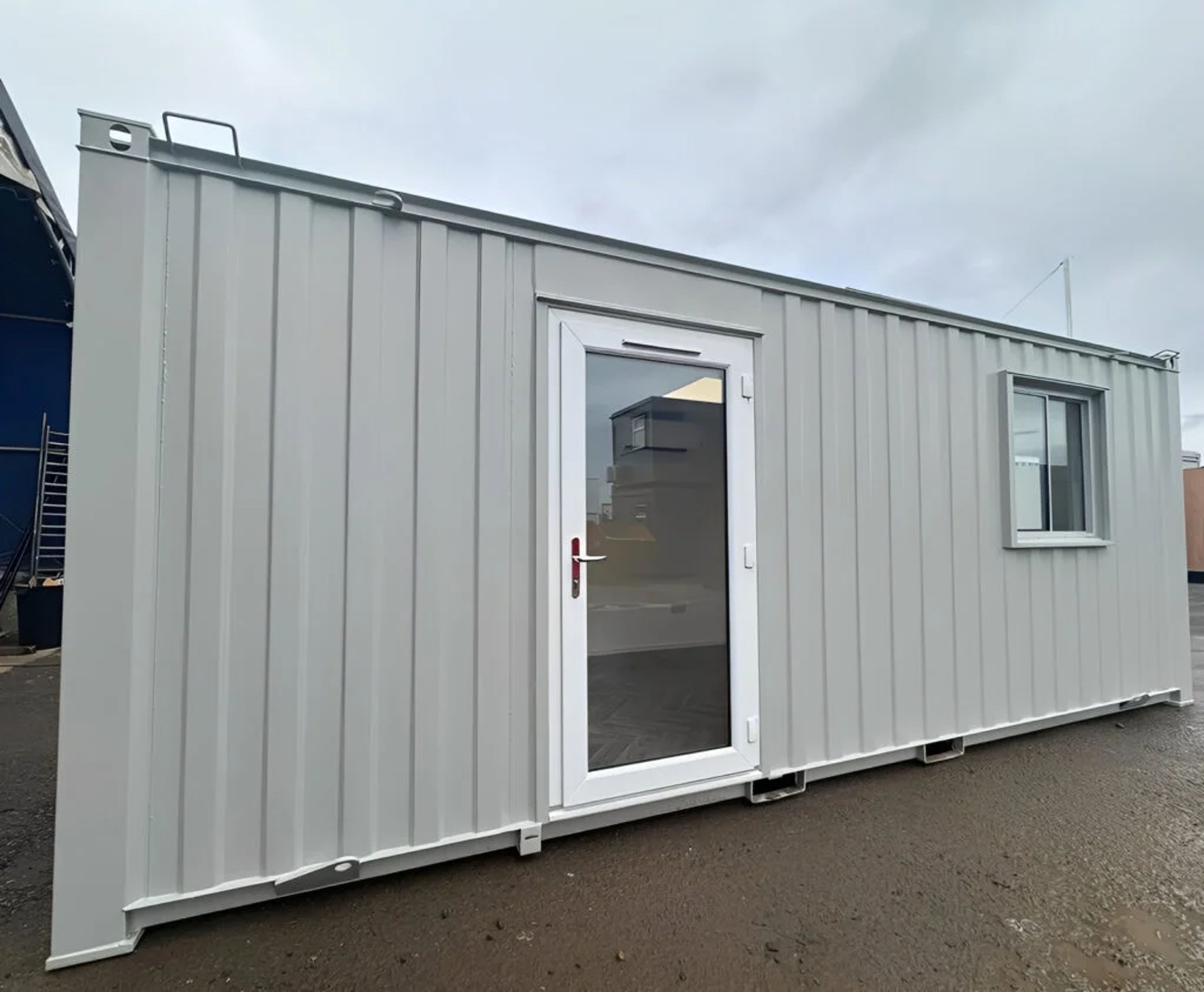 21ft x 8ft Custom Office Cabin – Refurbished Portable Building with A/C & — view 6