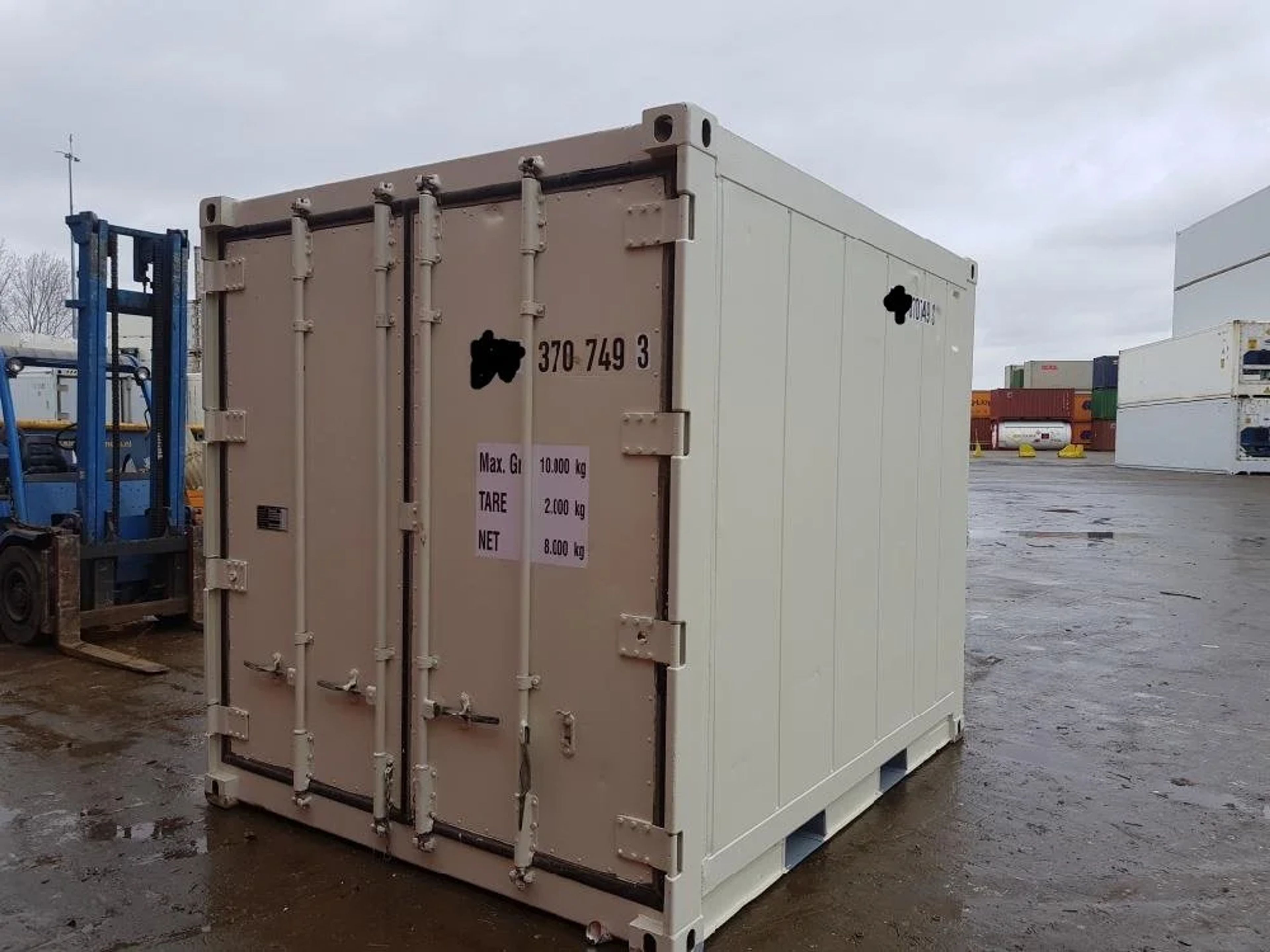 10ft x 8ft 10′ Reefer Container, Used — view 2