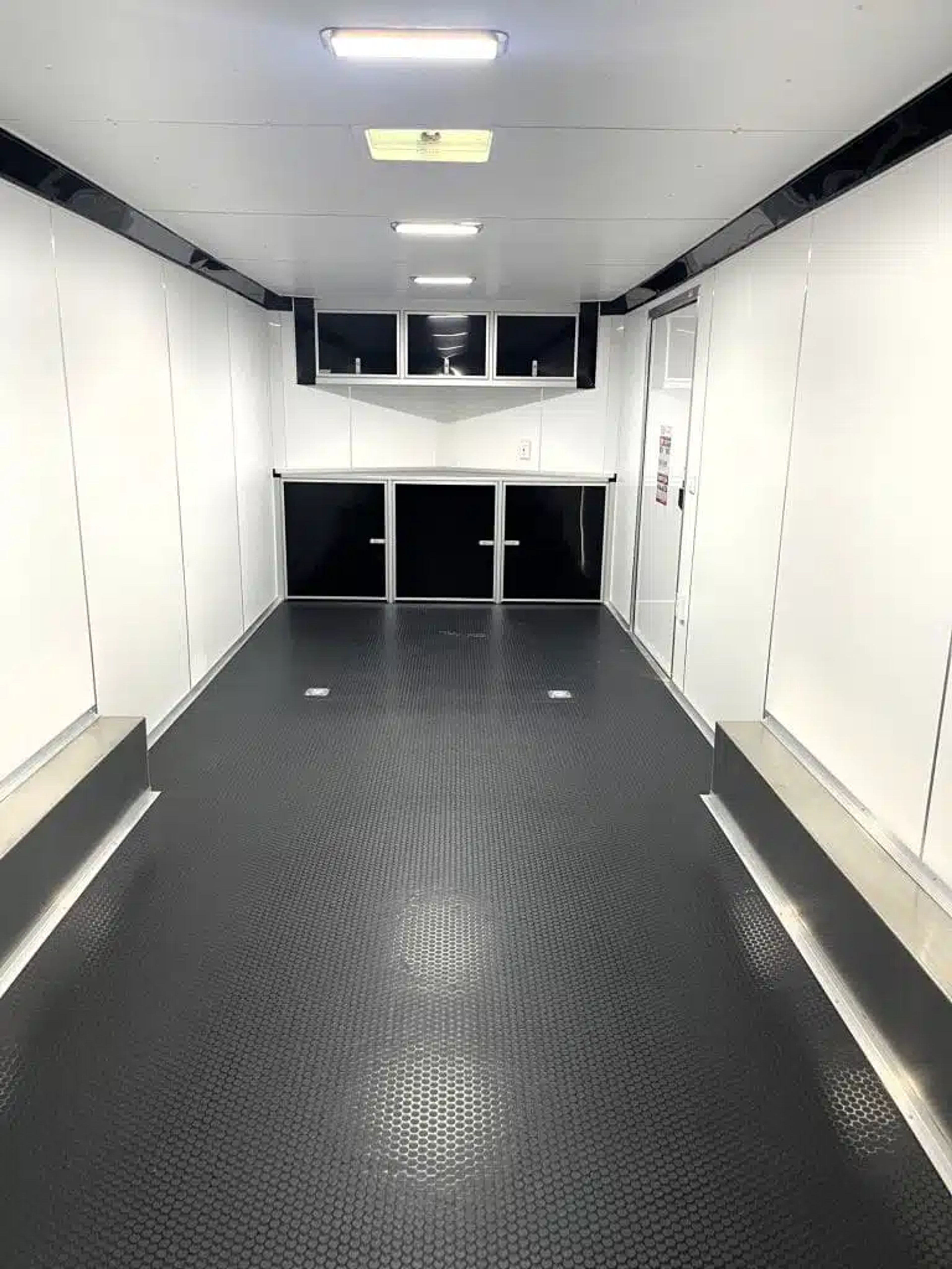 Enclosed Car Hauler 2026 26ft. Aluminum Blaze w/Finished Interior & Aluminum — view 5