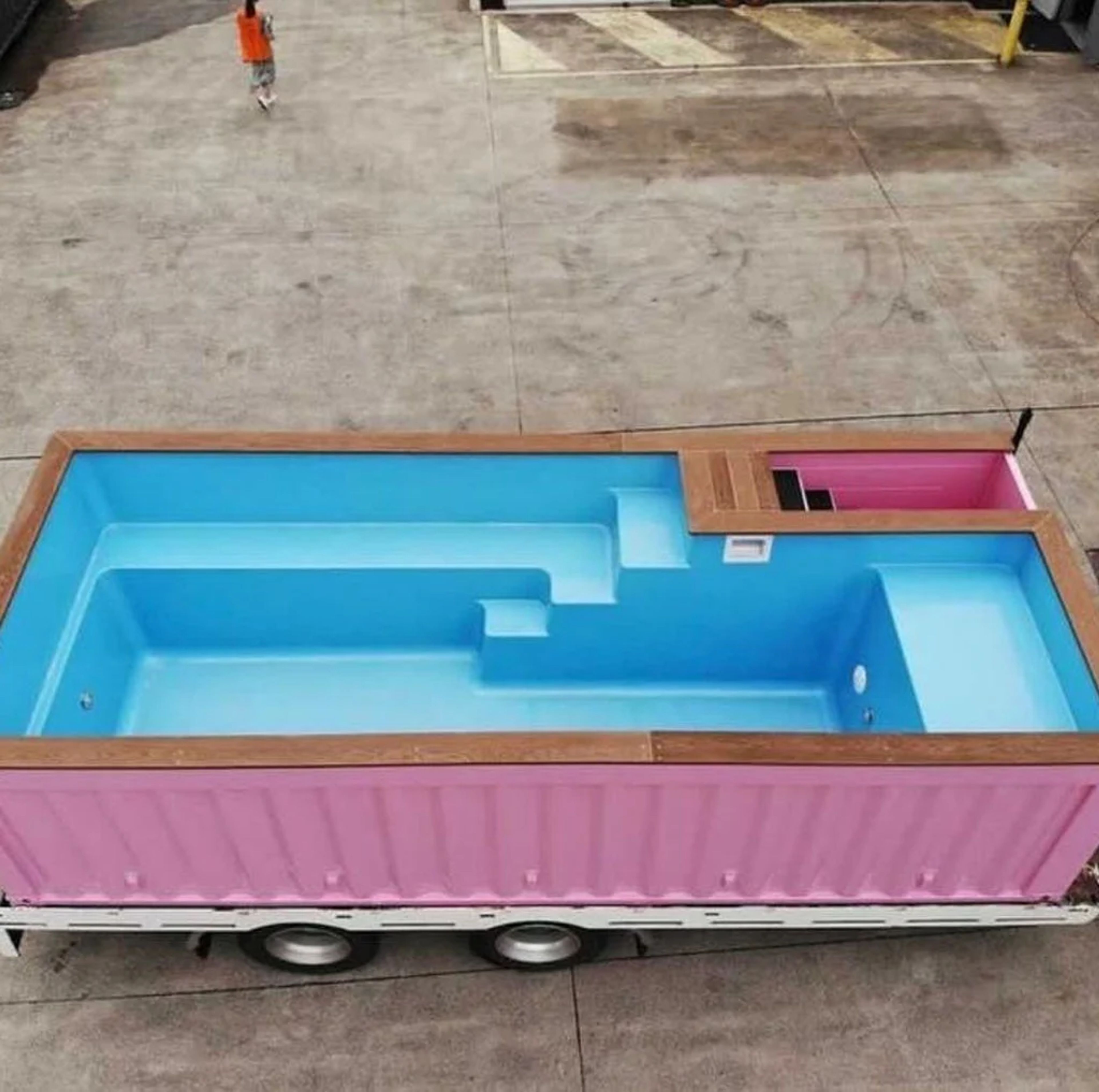 Pink 20ft Container Pool