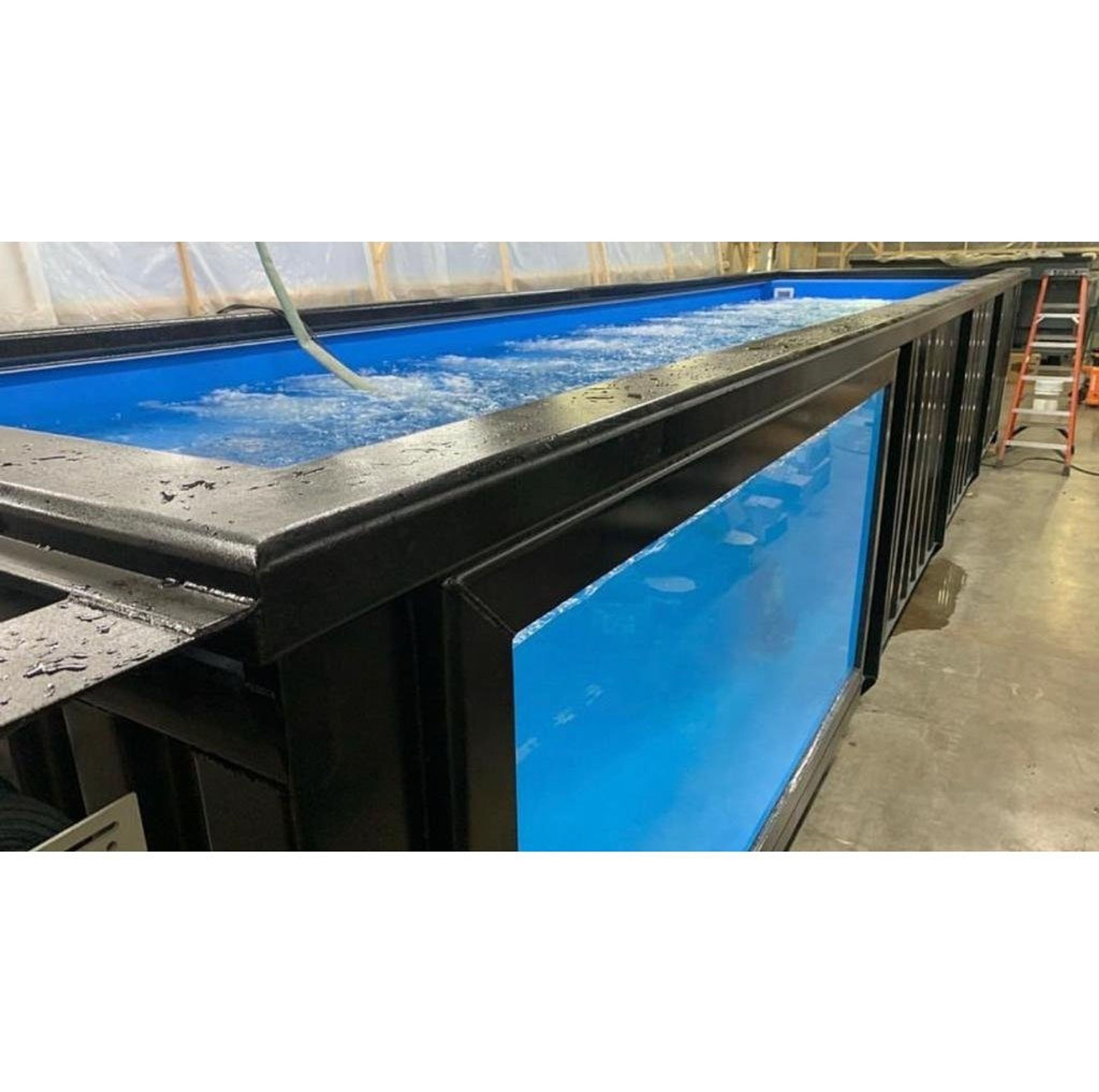 40ft Container Pool v1 — view 3