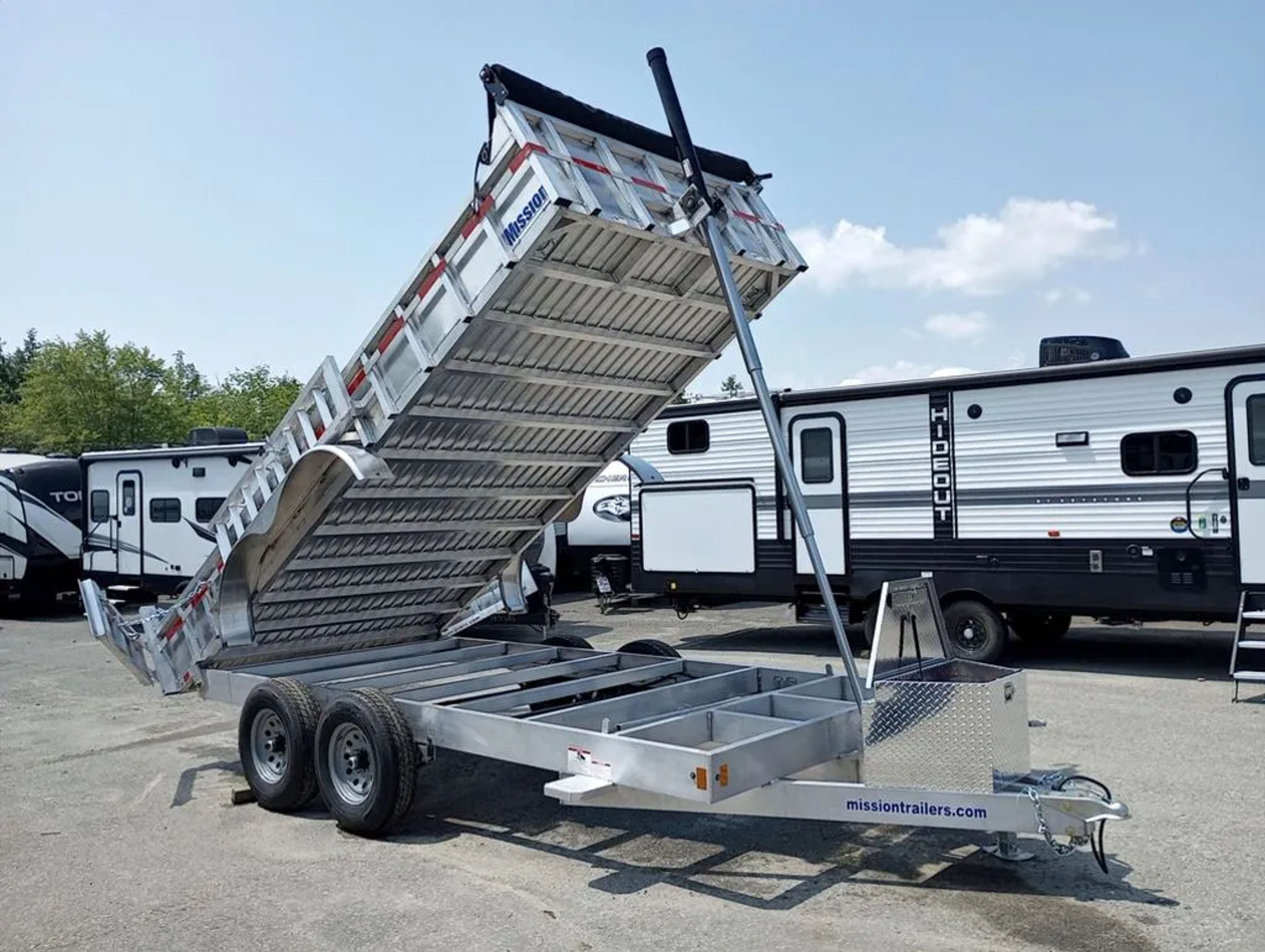 2025 Mission Trailers 7×16 14K Aluminum Hydraulic Dump w/Ramps, HD D-Rings, — view 13