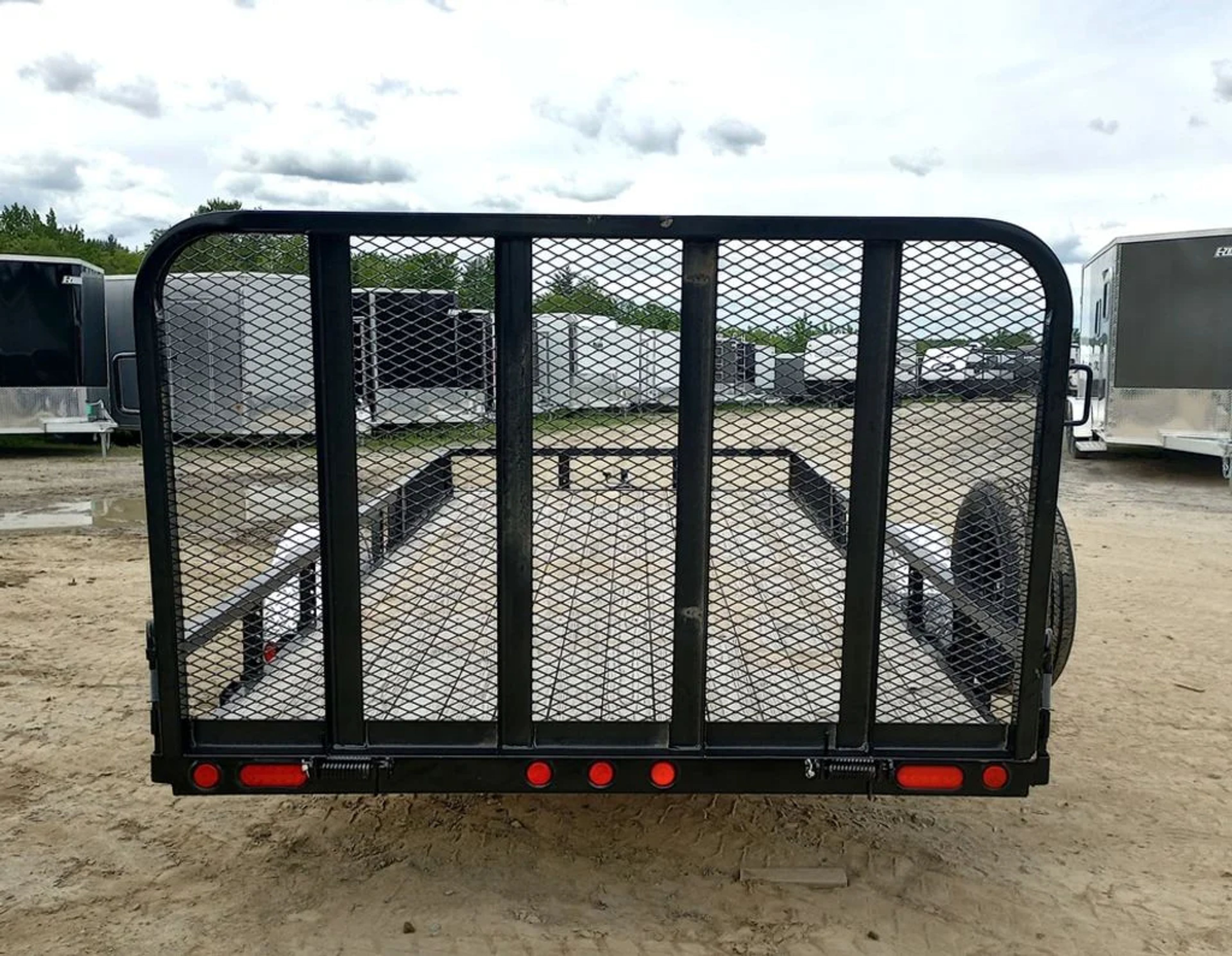 2024 PJ Trailers 7×14 Powder Coated Open Utility w/Rear Ramp Gate, ATV Side — view 3