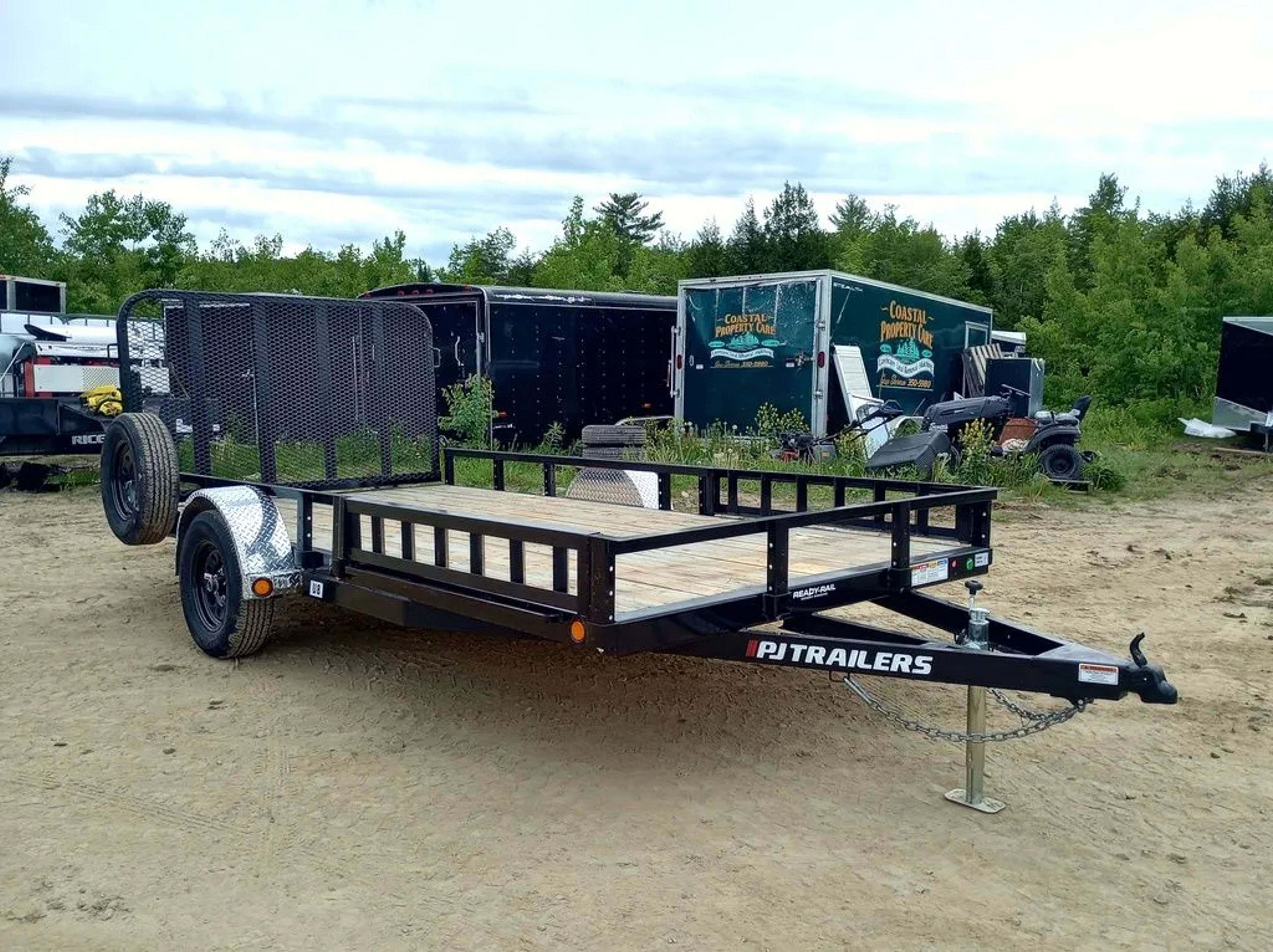 2024 PJ Trailers 7×14 Powder Coated Open Utility w/Rear Ramp Gate, ATV Side — view 8