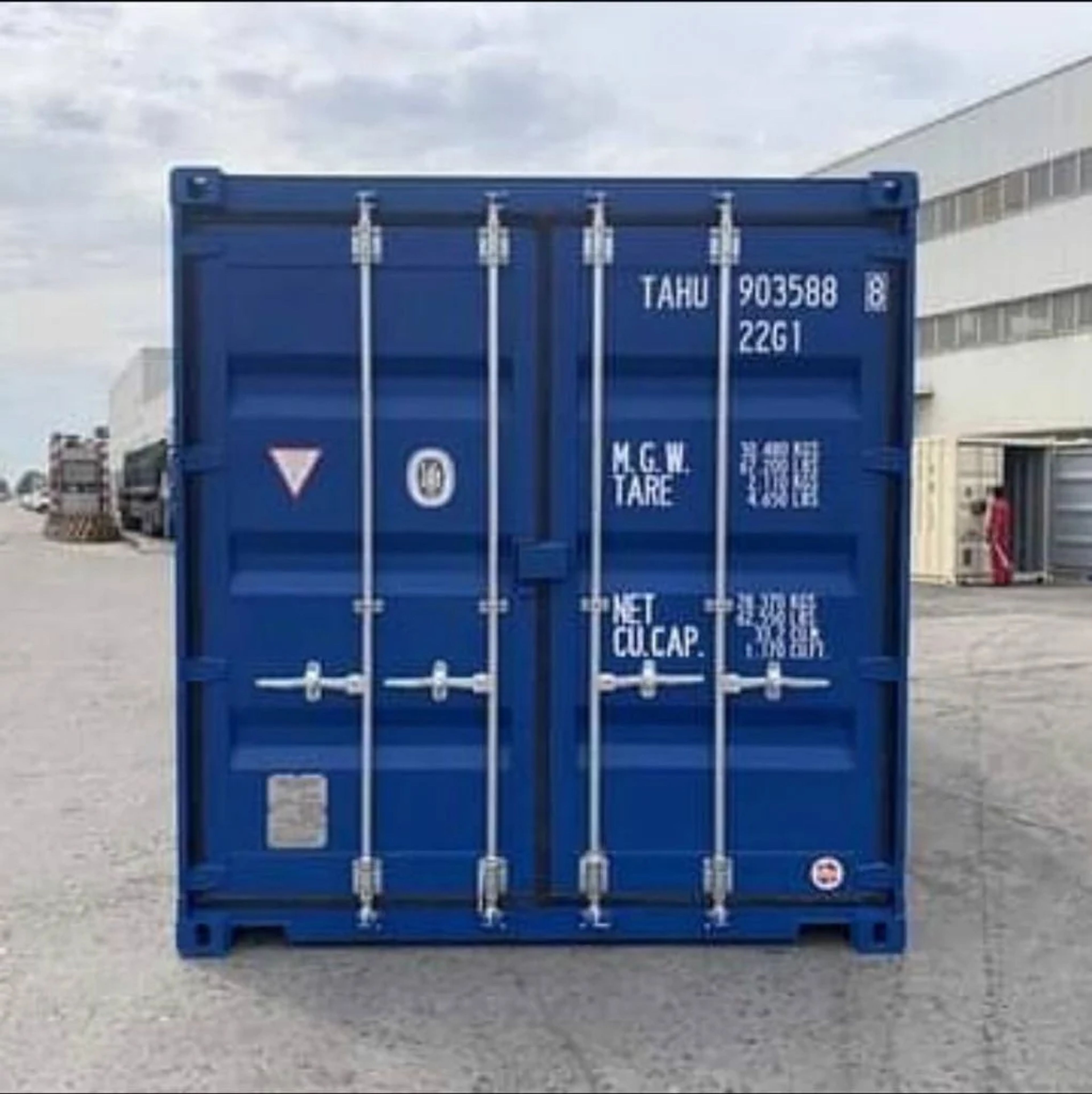 20ft High Cube Container – One Trip (9ft 6′ high) — view 2