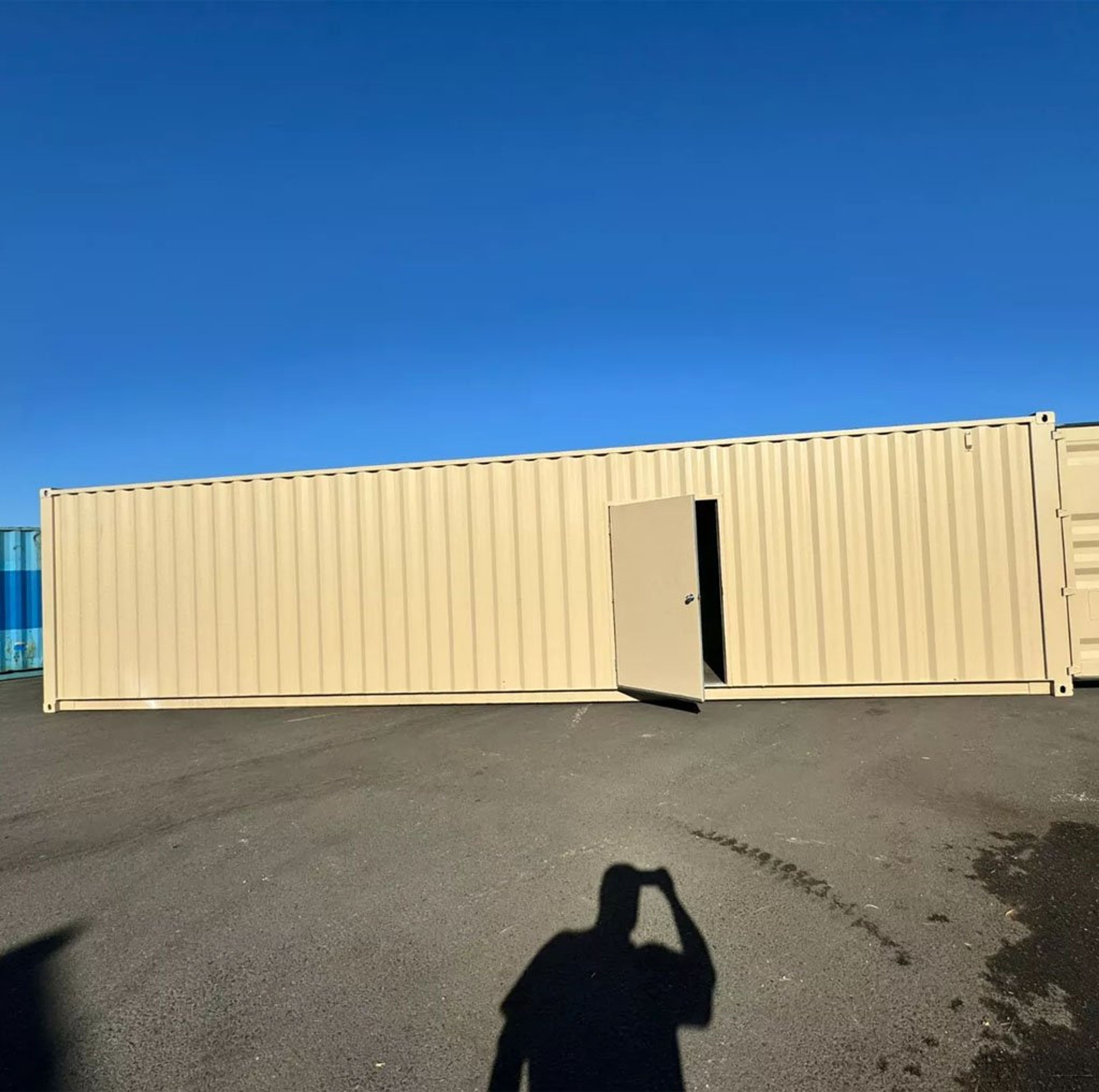 40ft shipping container with man door — view 3