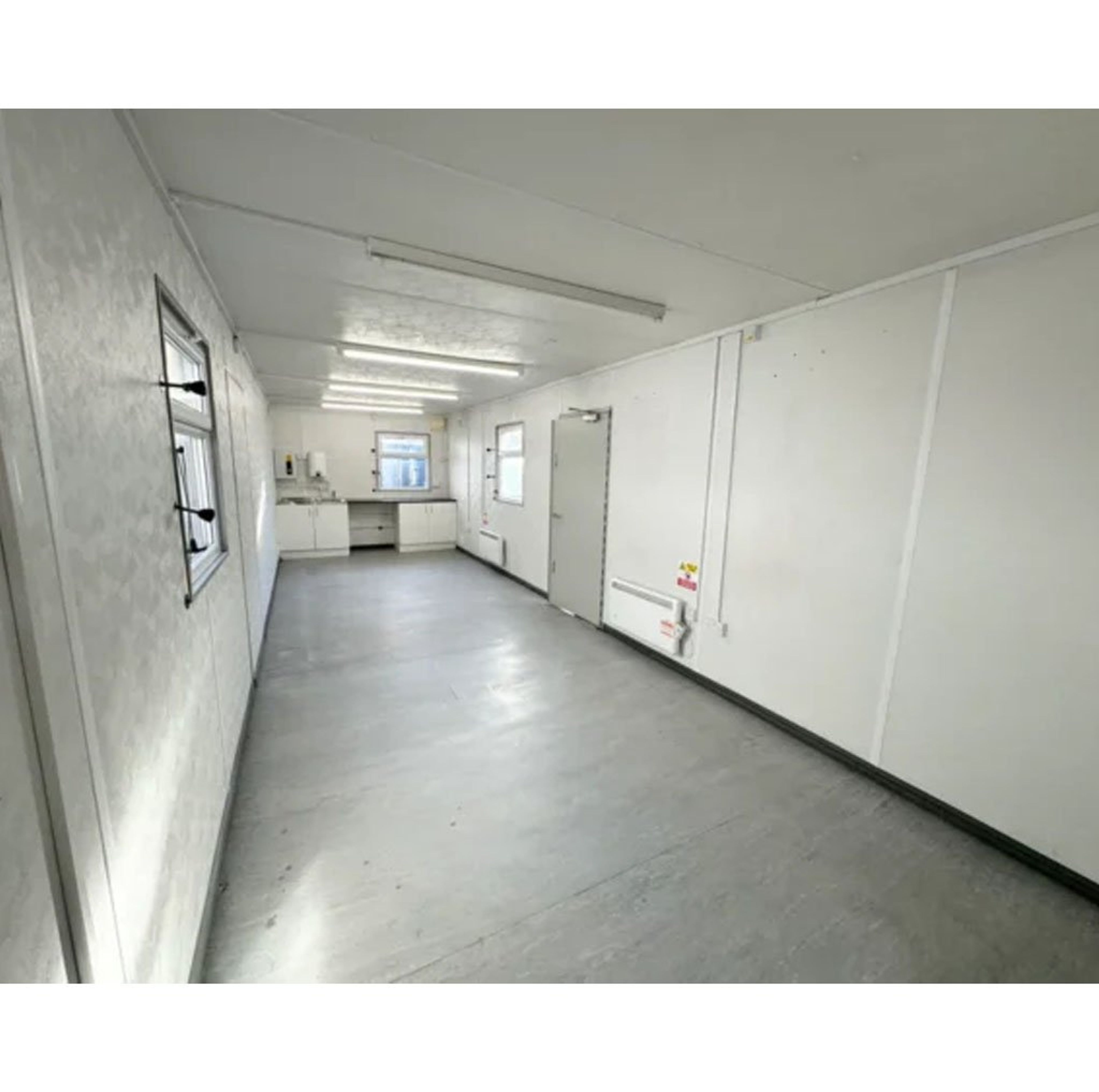 32 X 10ft Customized Containers — view 8