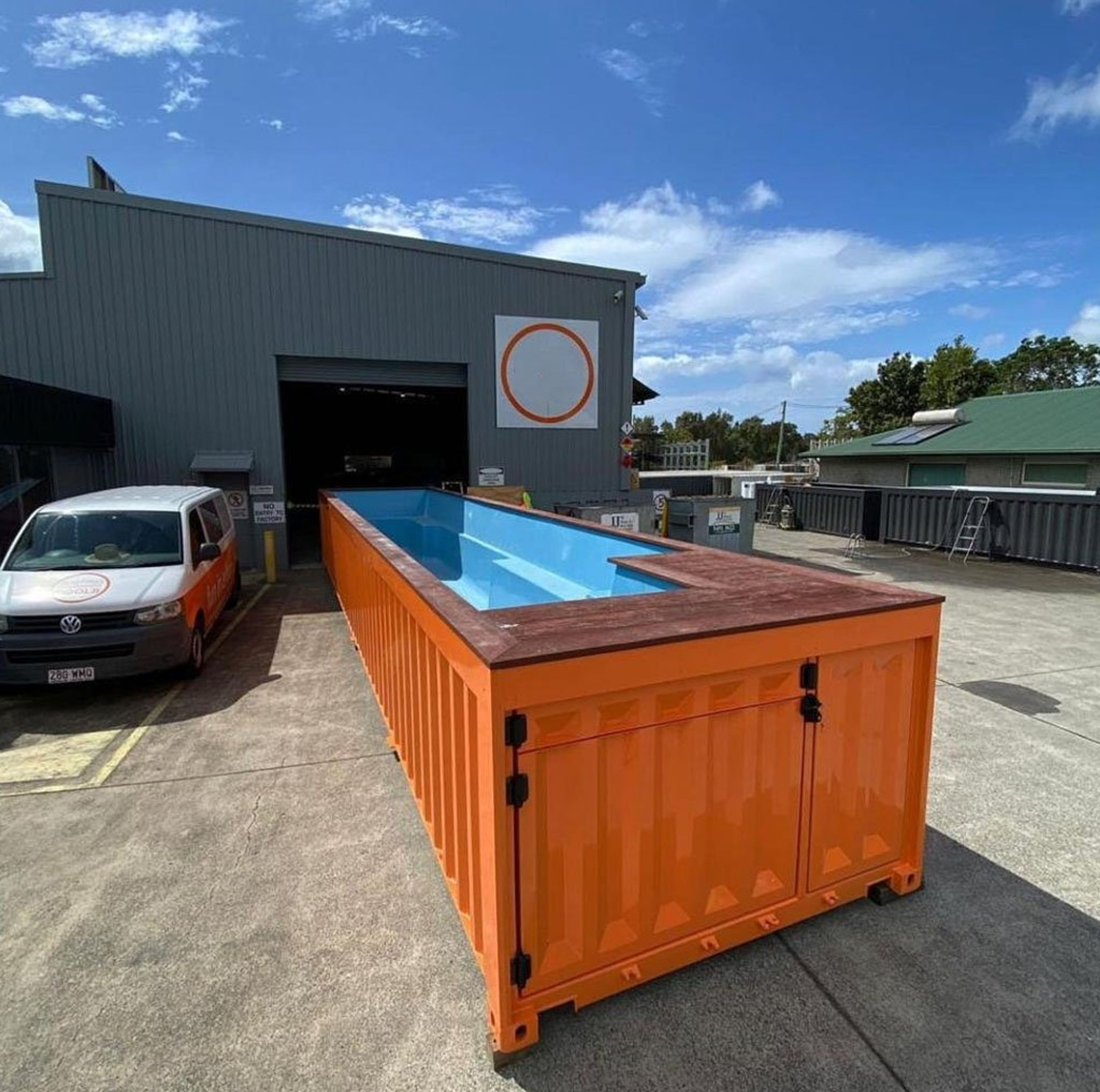 40ft Container Pool v3