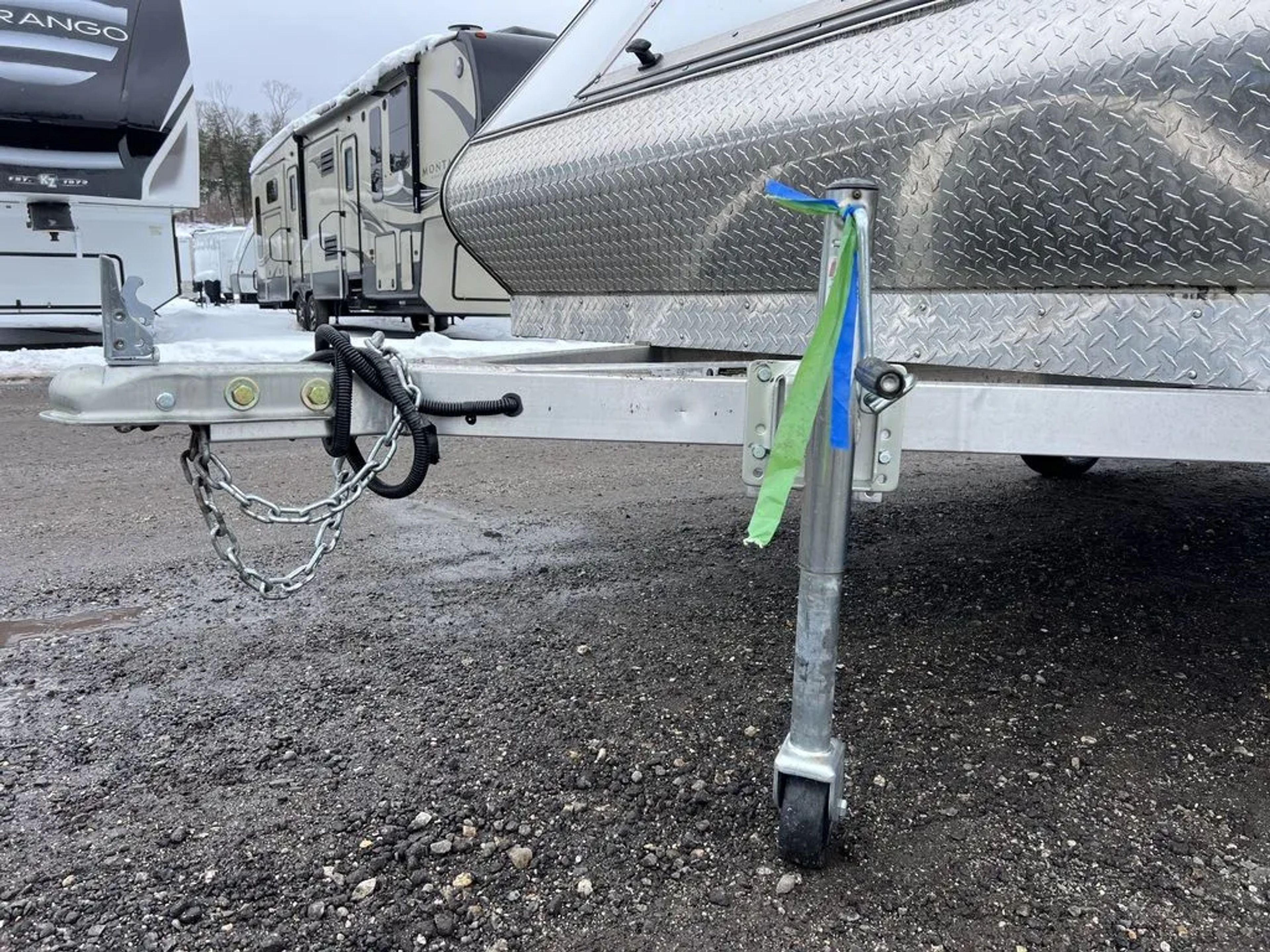 High Country Trailers 101×12 Aluminum 2-Place Hybrid w/Track Mats — view 6