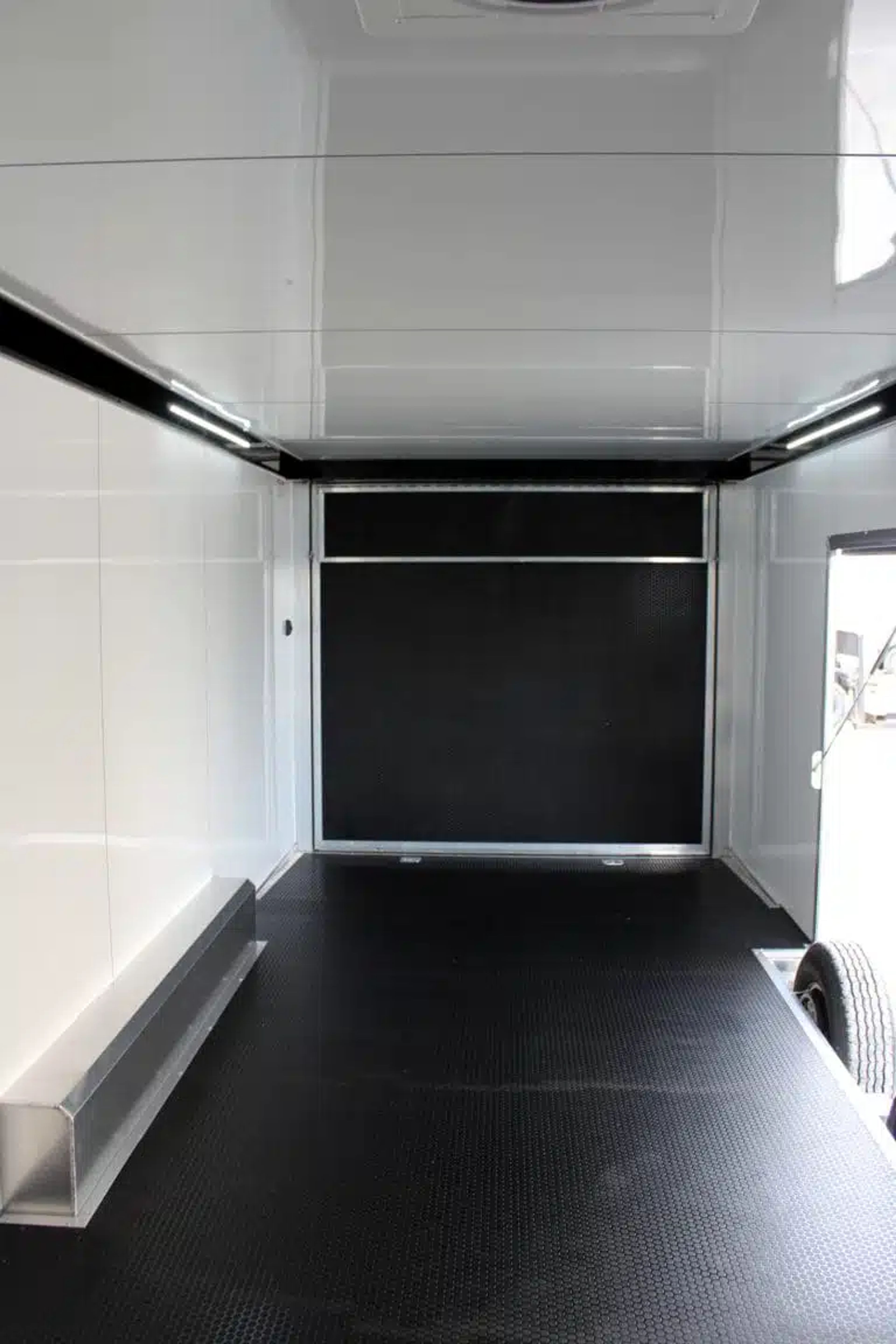 Enclosed ATC Car Trailer 2026 24ft. Aluminum ROM 400 w/Large Escape Door & — view 4