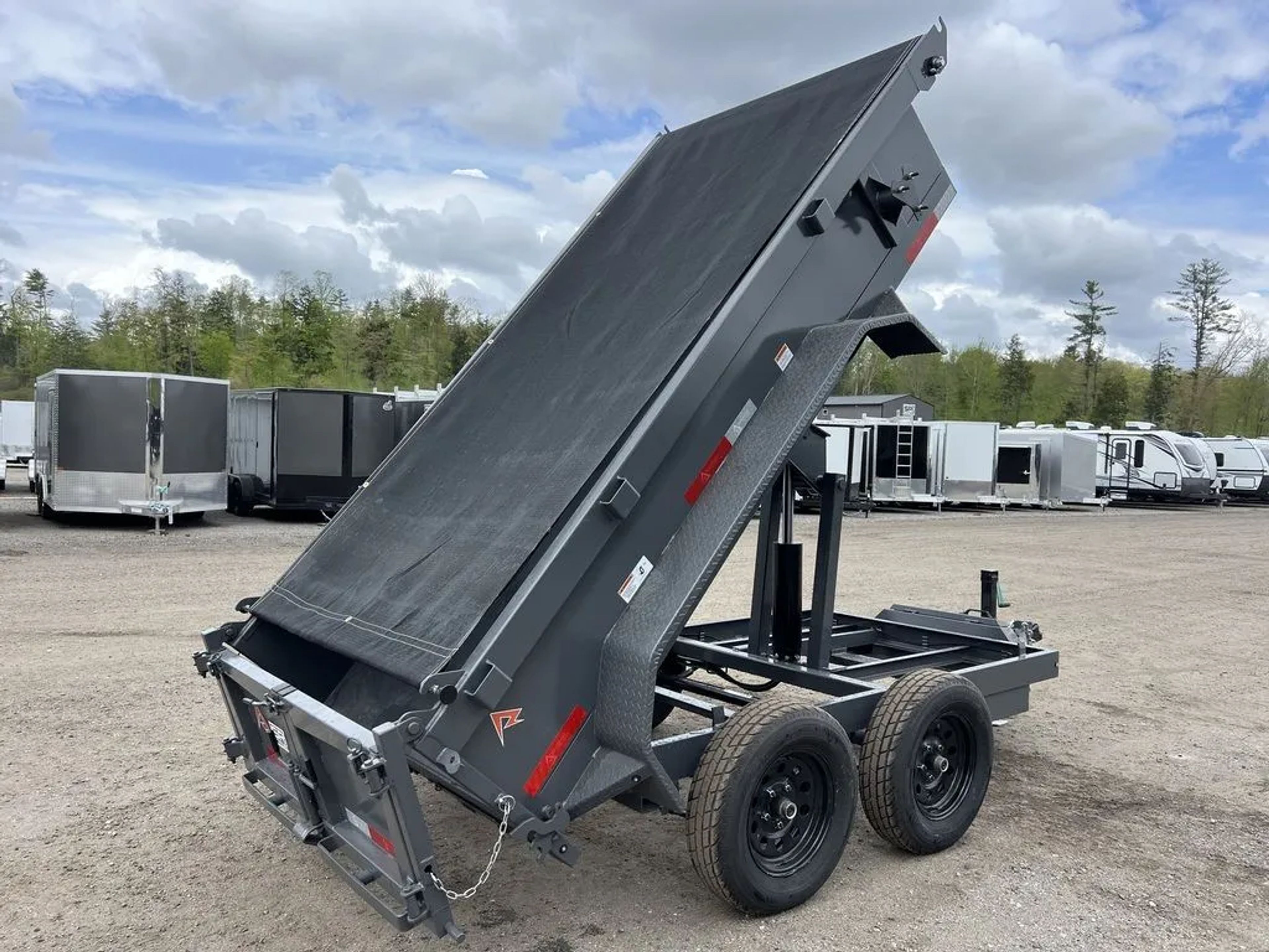 2024 RawMaxx 5X10 7K Powder Coated Dump Trailer w/Tarp Kit — view 10
