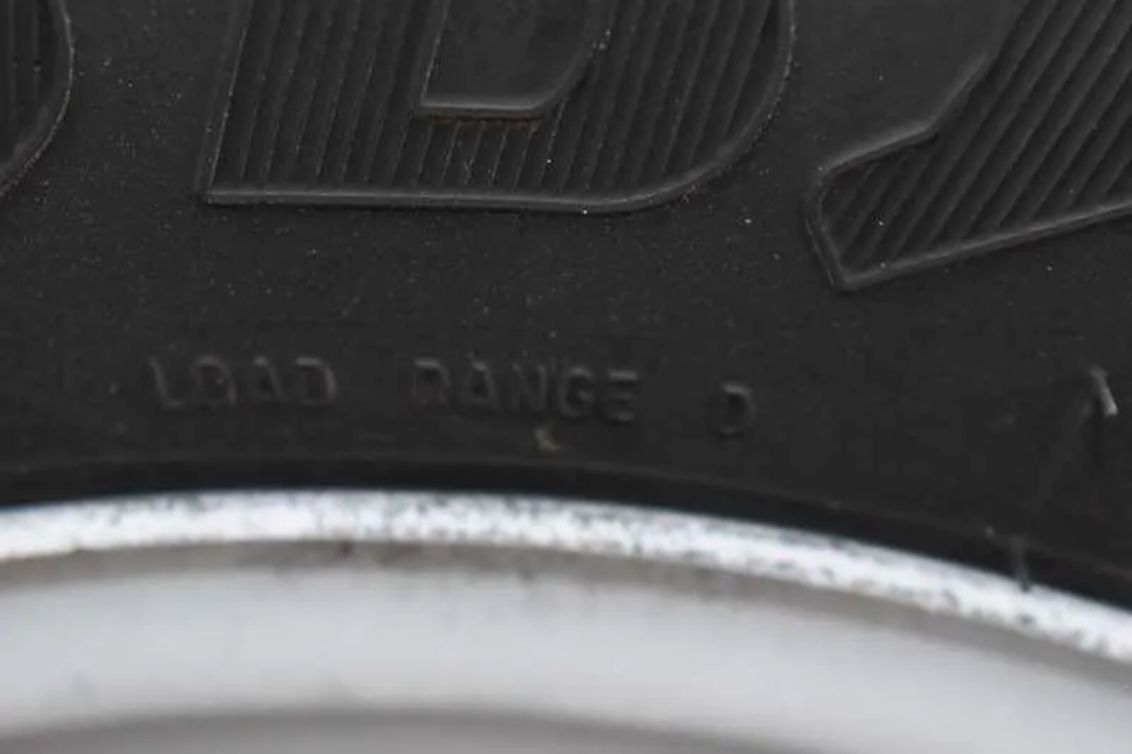 2013 Shadow 2HSL 2 Horse Trailer — view 17