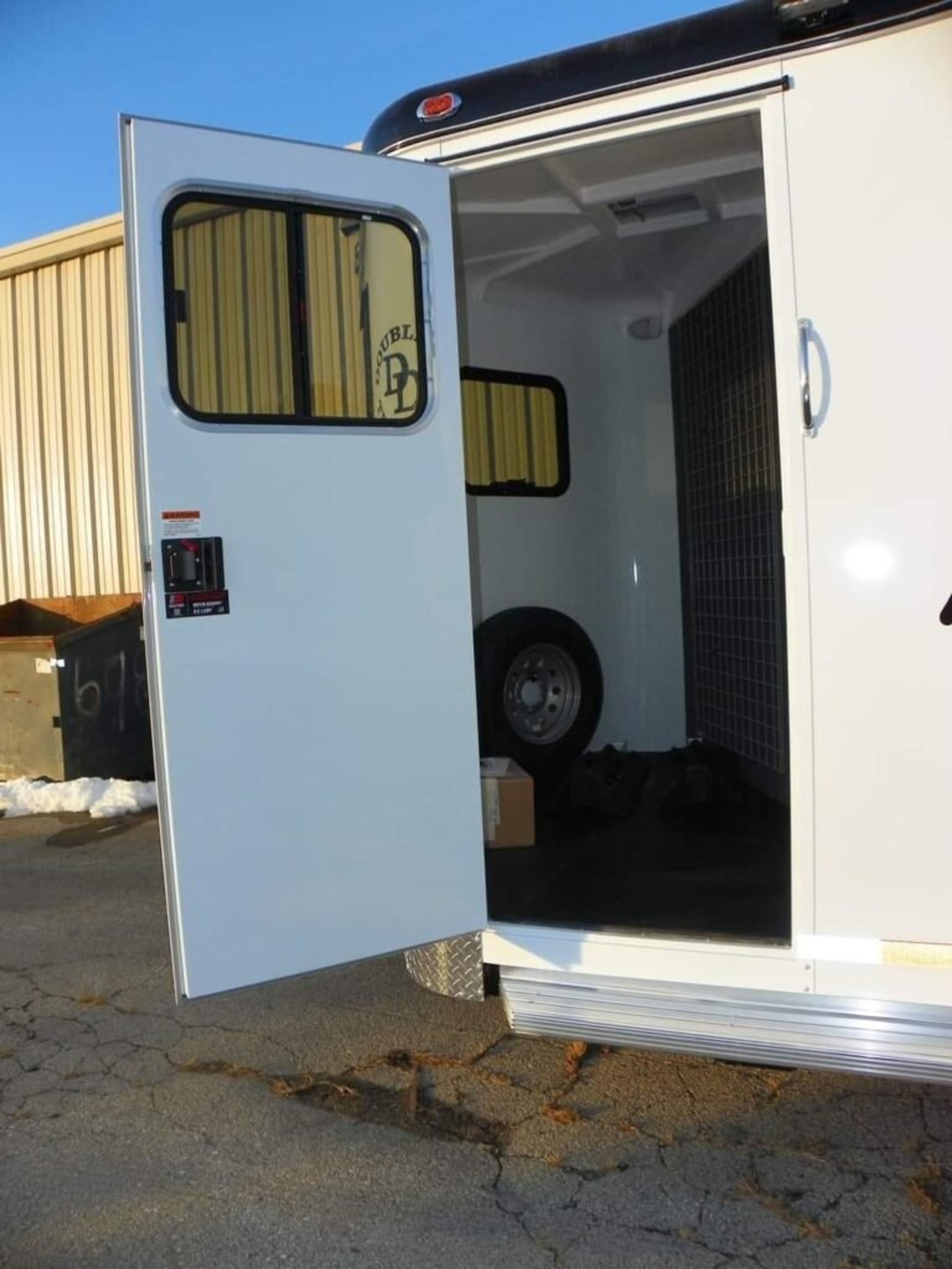 2022 Double D Reverse Slant 2 Horse Bumper Pull — view 8
