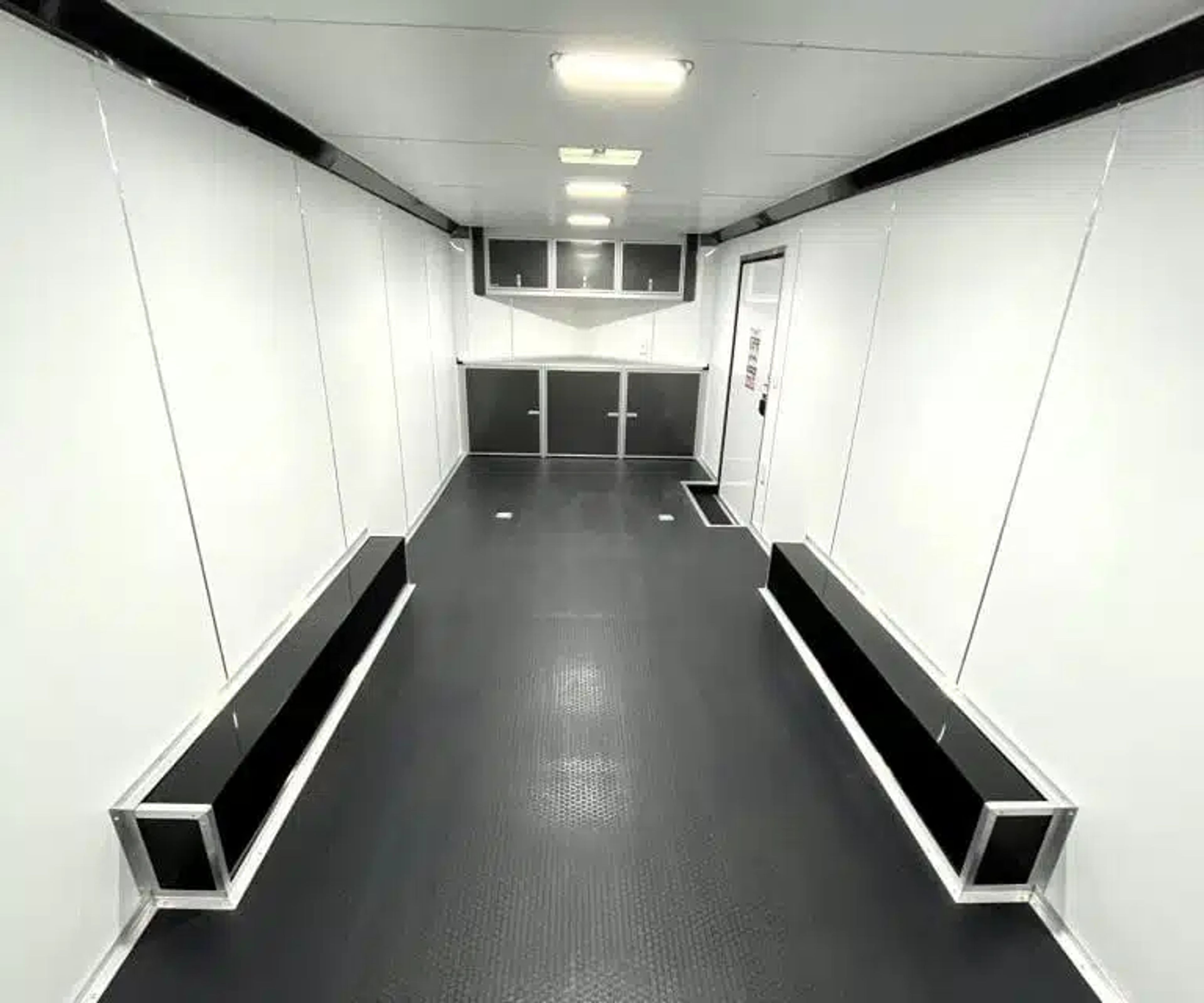 Enclosed Car Hauler 2025 24ft. Blaze w/Finished Interior & Aluminum Wheels 0407 — view 3