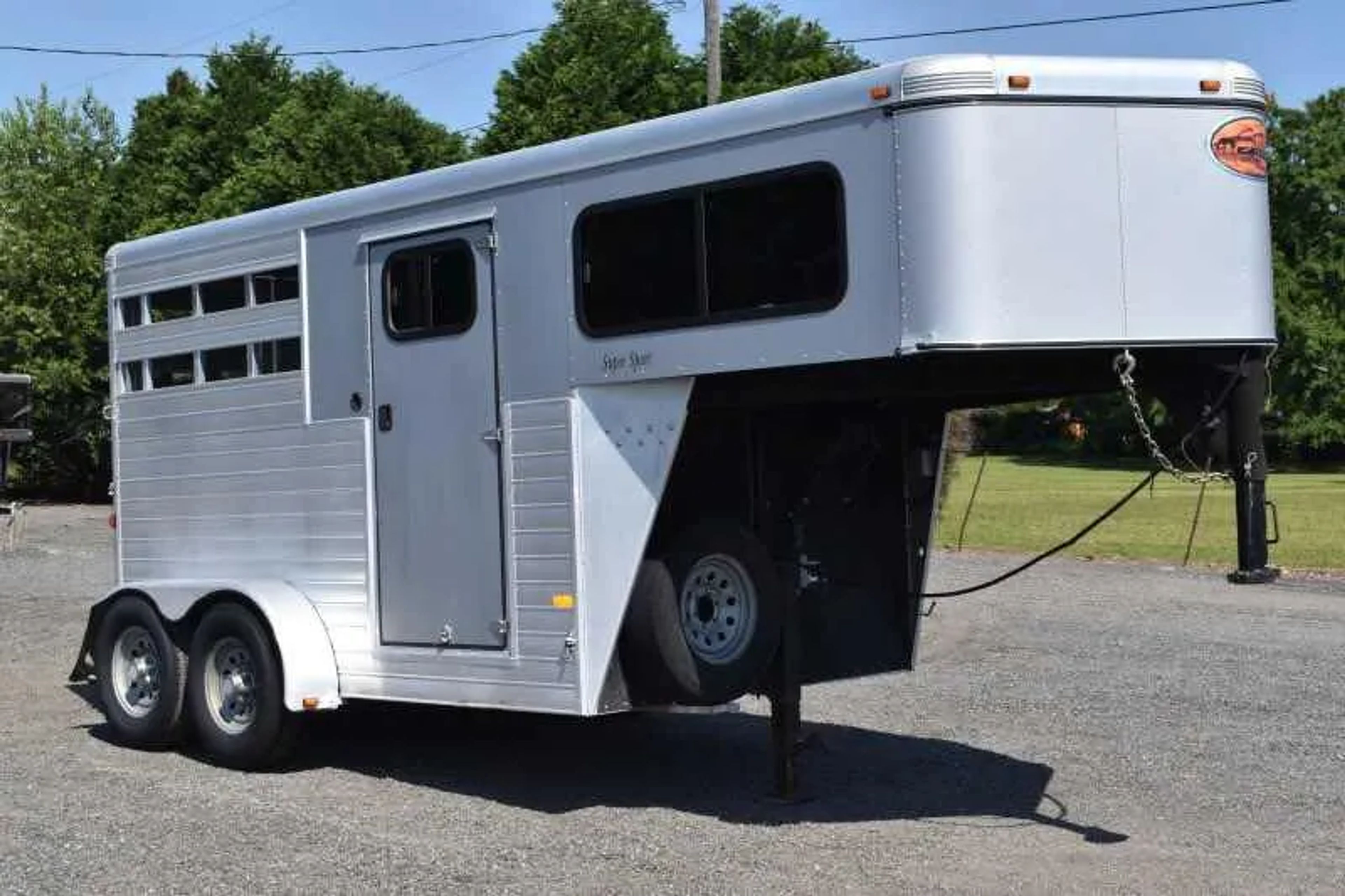2014 Sundowner 2 Horse Gooseneck Trailer — view 16