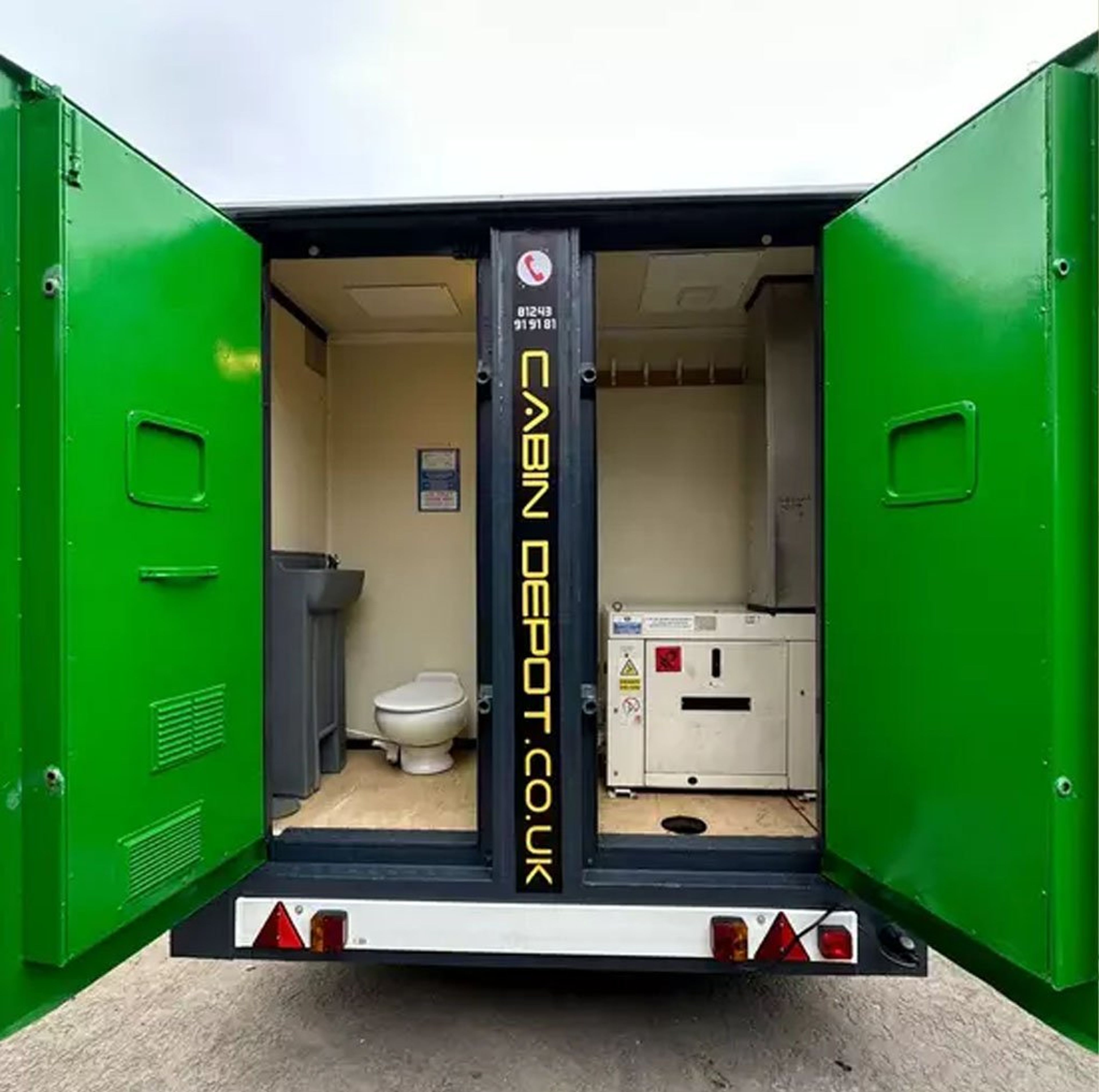 Groundhog Towable Mobile Welfare 2010 Model Diesel Generator — view 4