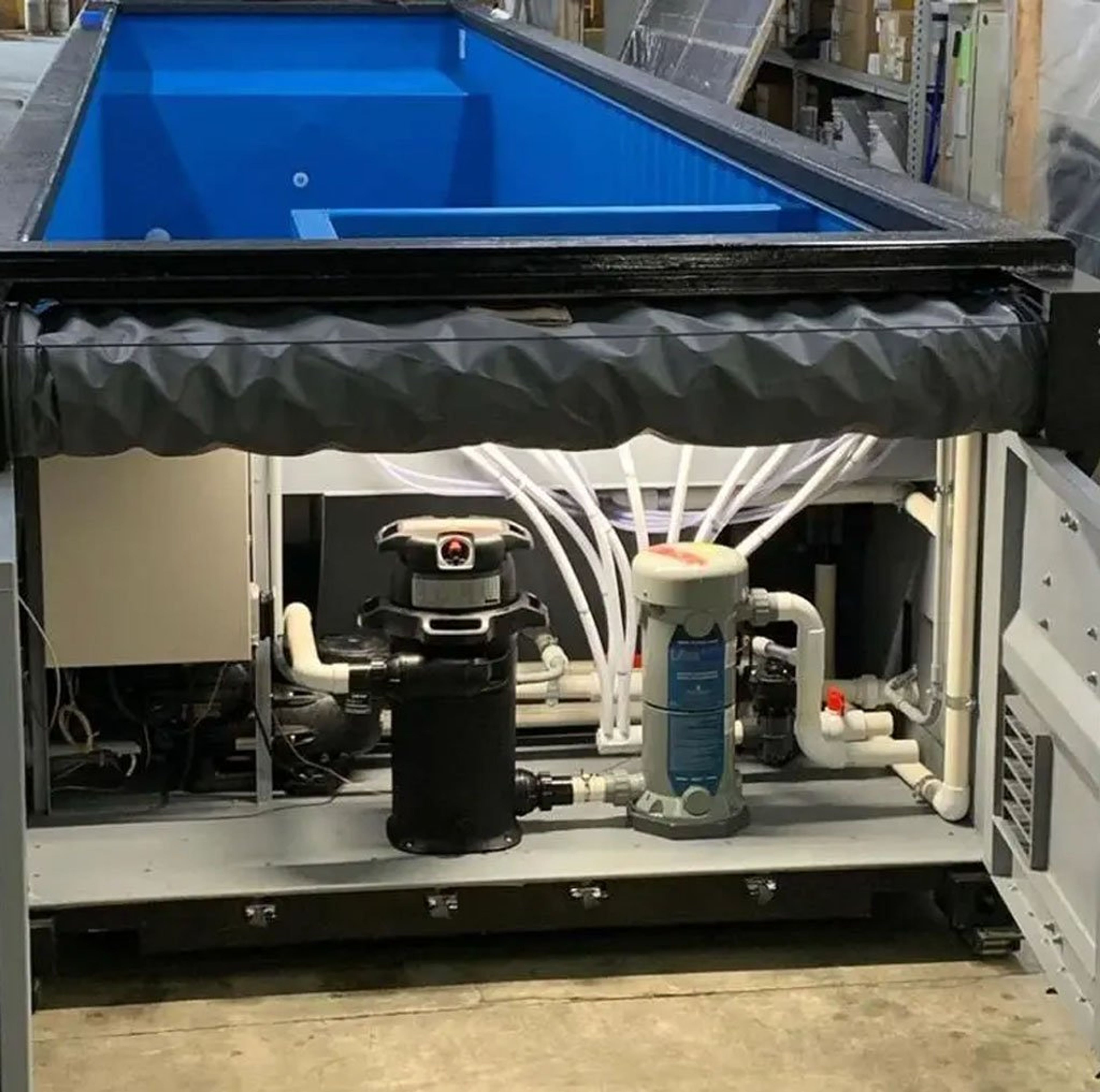 40ft Container Pool v2 — view 4