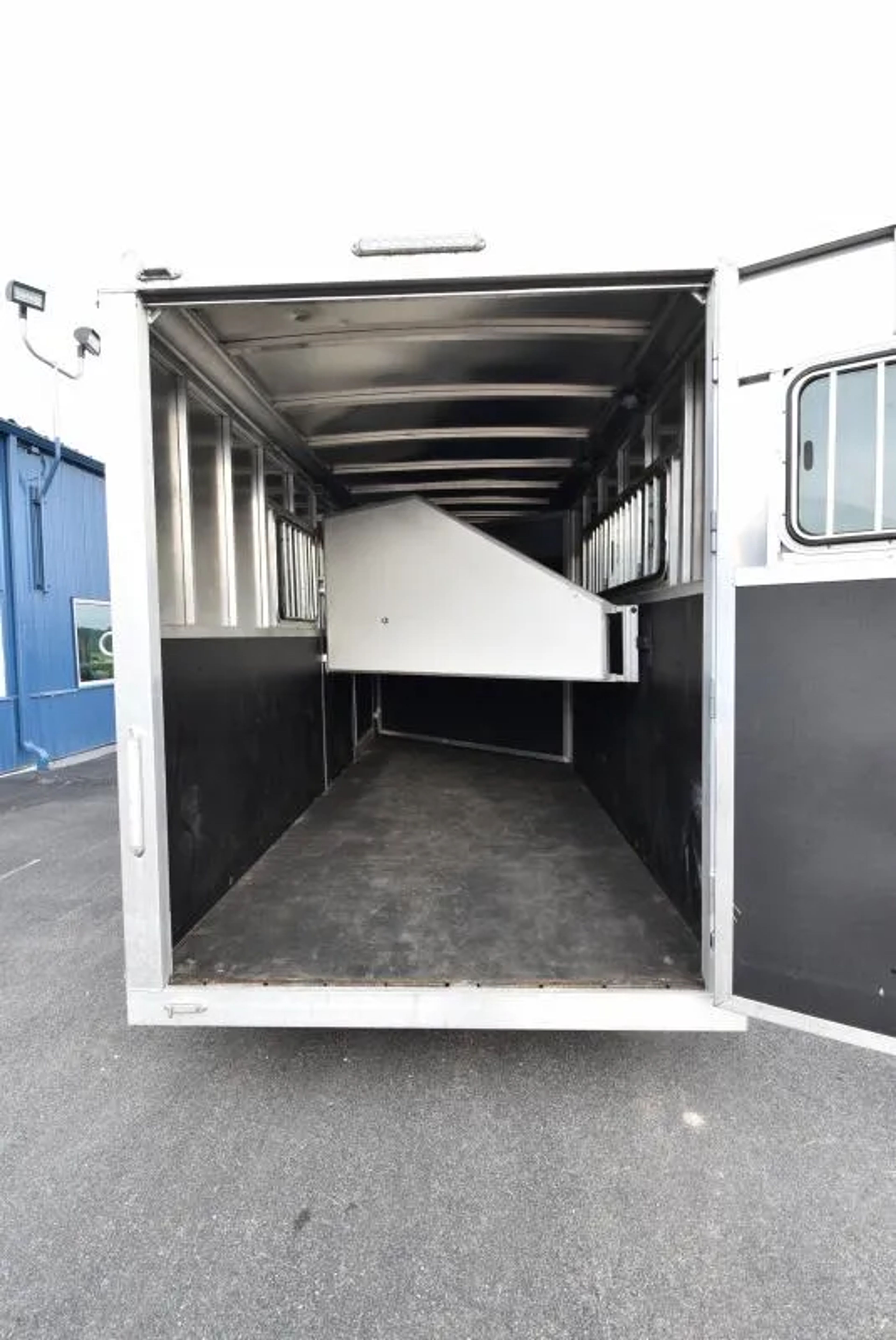 2021 Shadow Trailers Stablemate 3 Horse Trailer — view 8