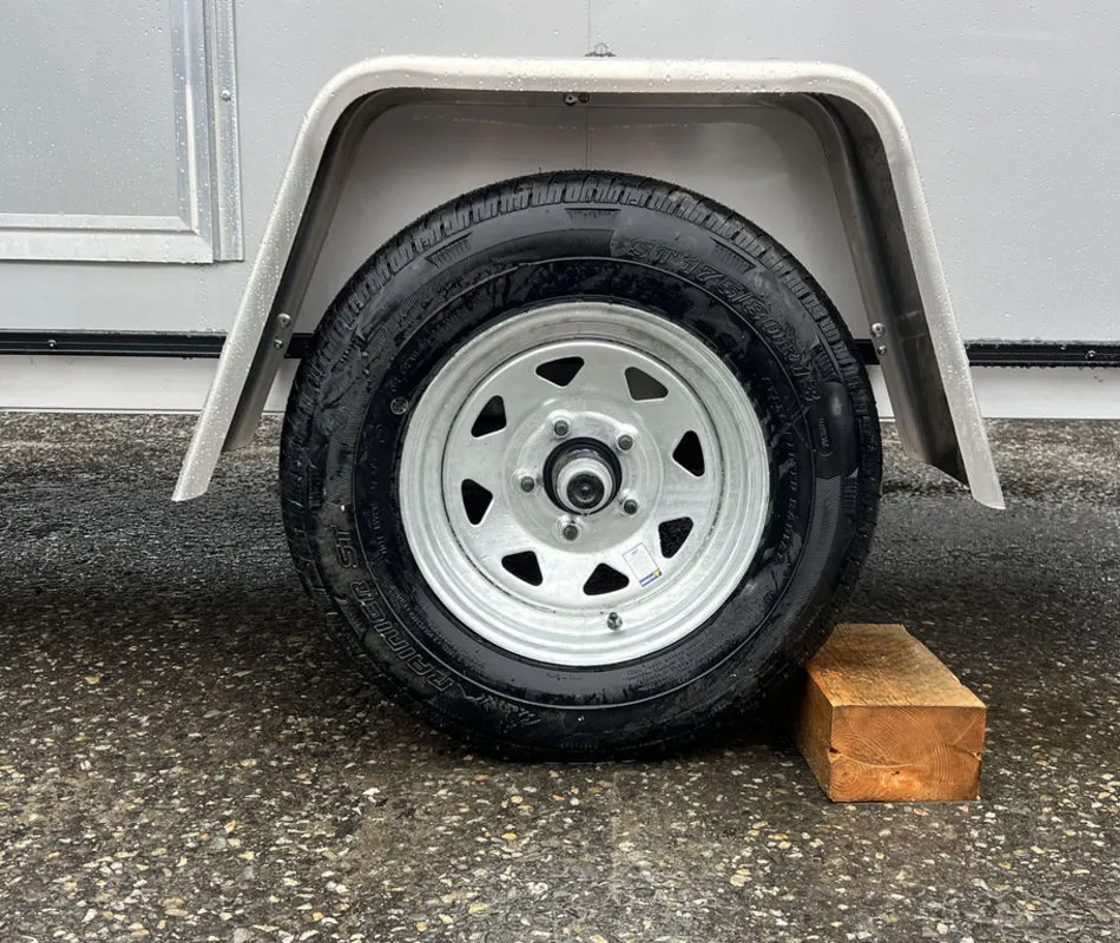 2024 Mission Trailers 60×12 Aluminum Single Place Crossover w/Galvanized — view 5