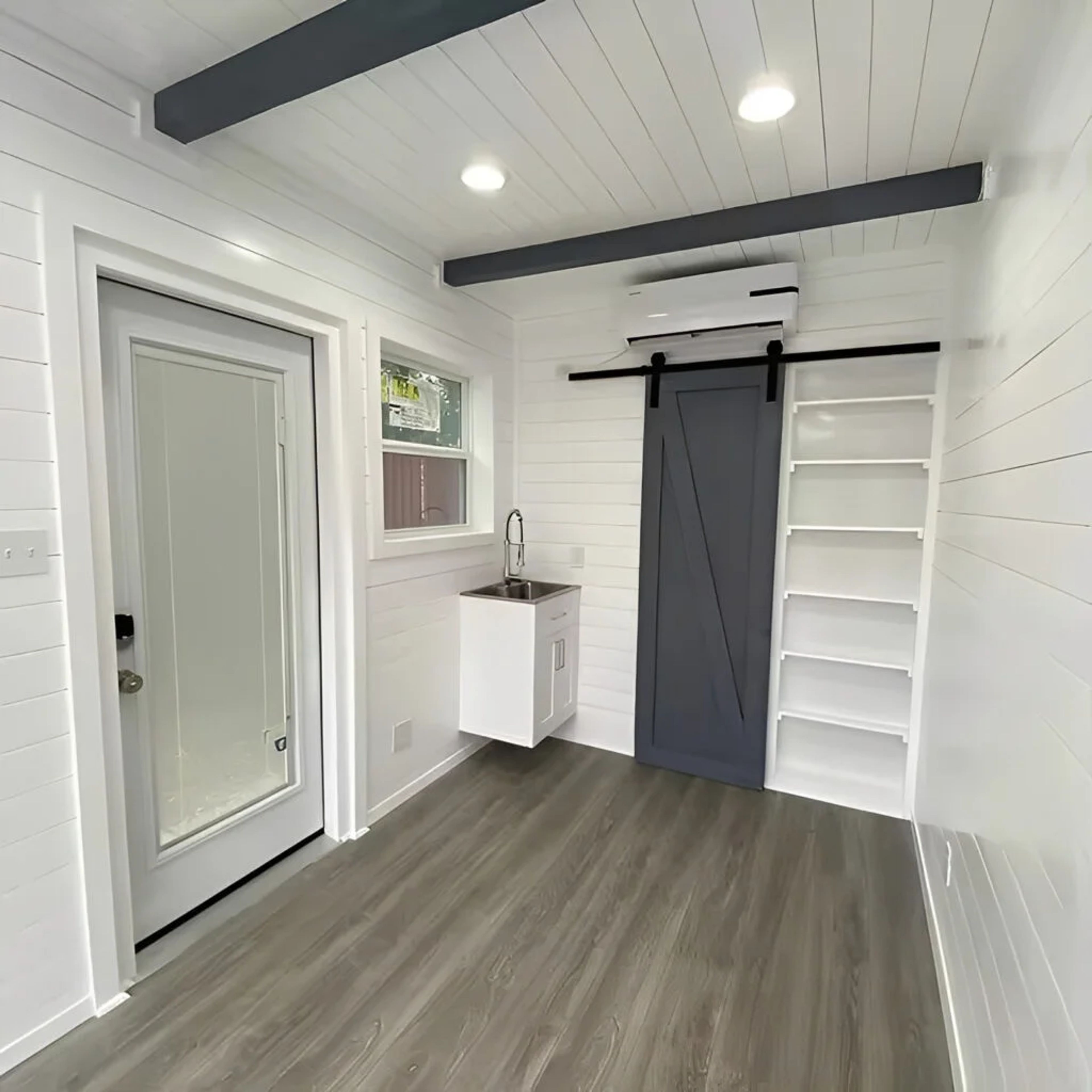 40ft Prefab Living Tiny Modular Shipping Container Home — view 4