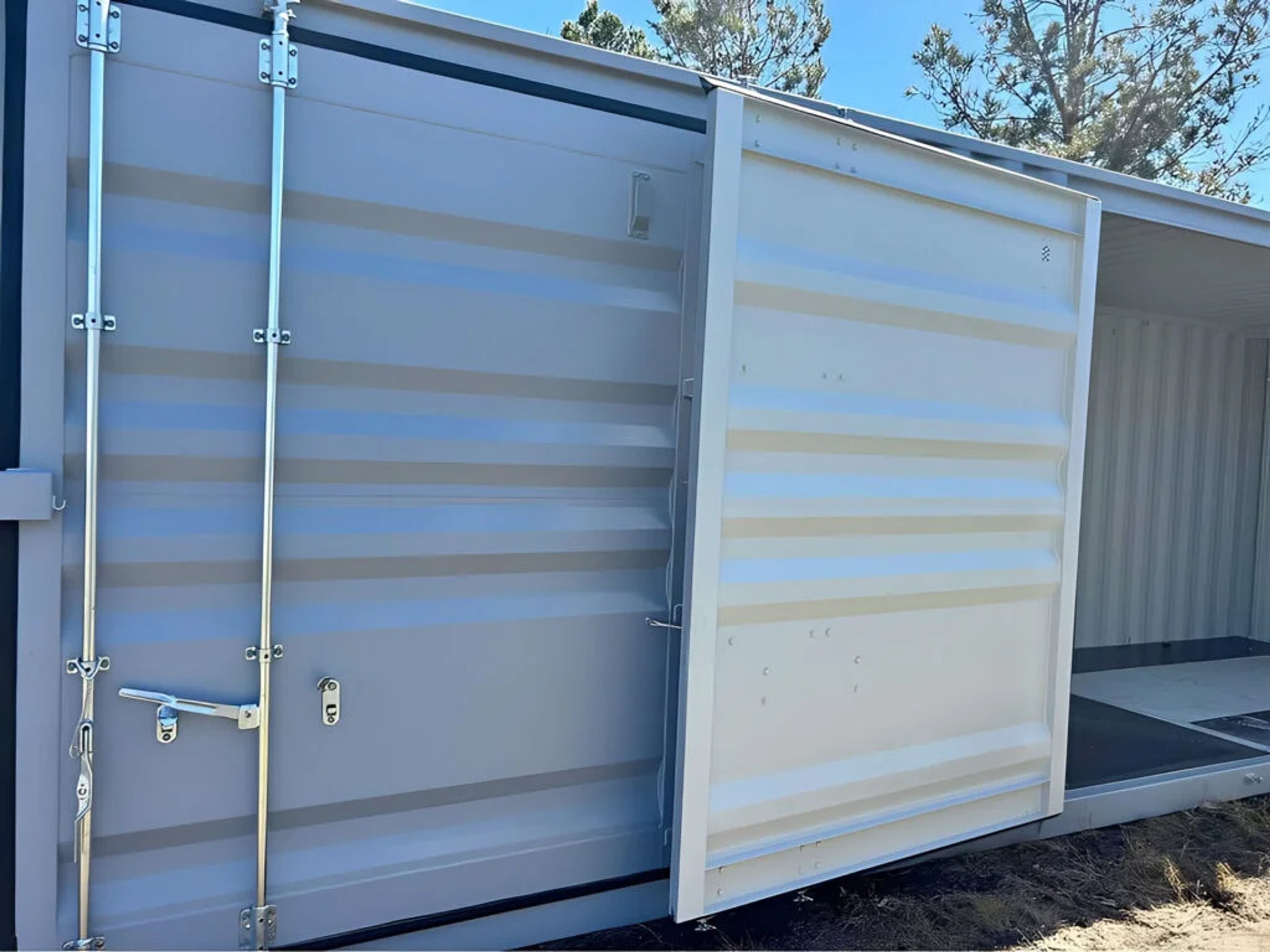40ft High Cube Storage Container with 2 Side Doors — view 6