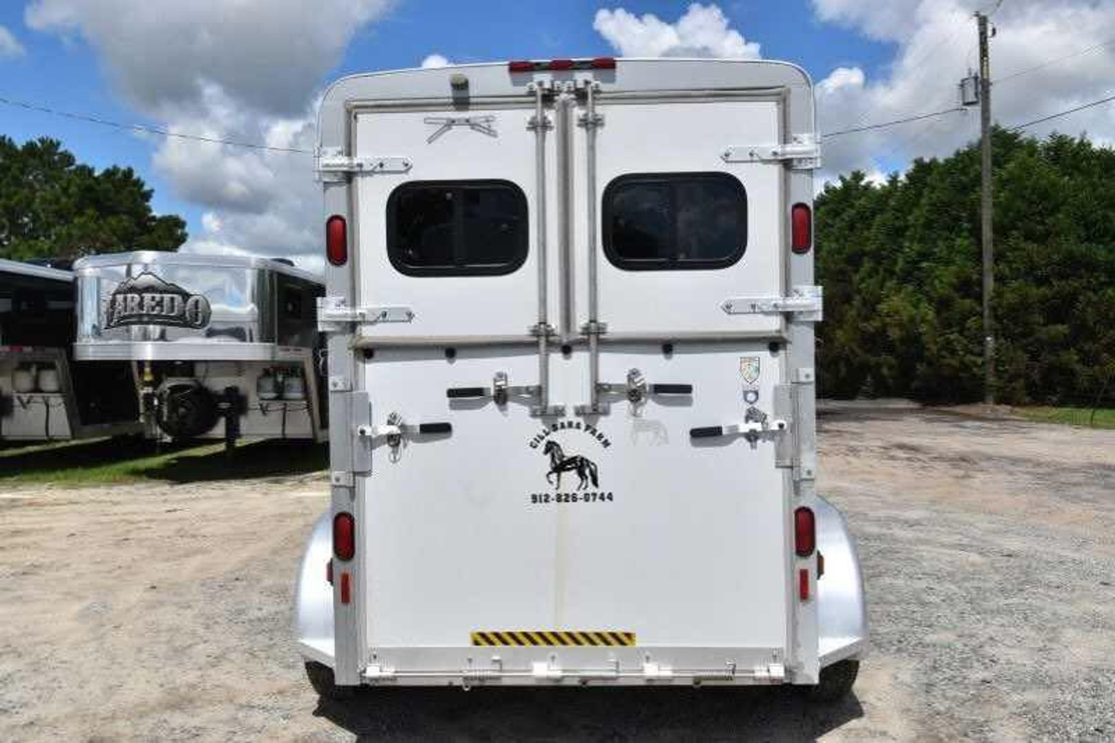 2002 Kiefer Built 2 Horse Bumper Pull — view 4