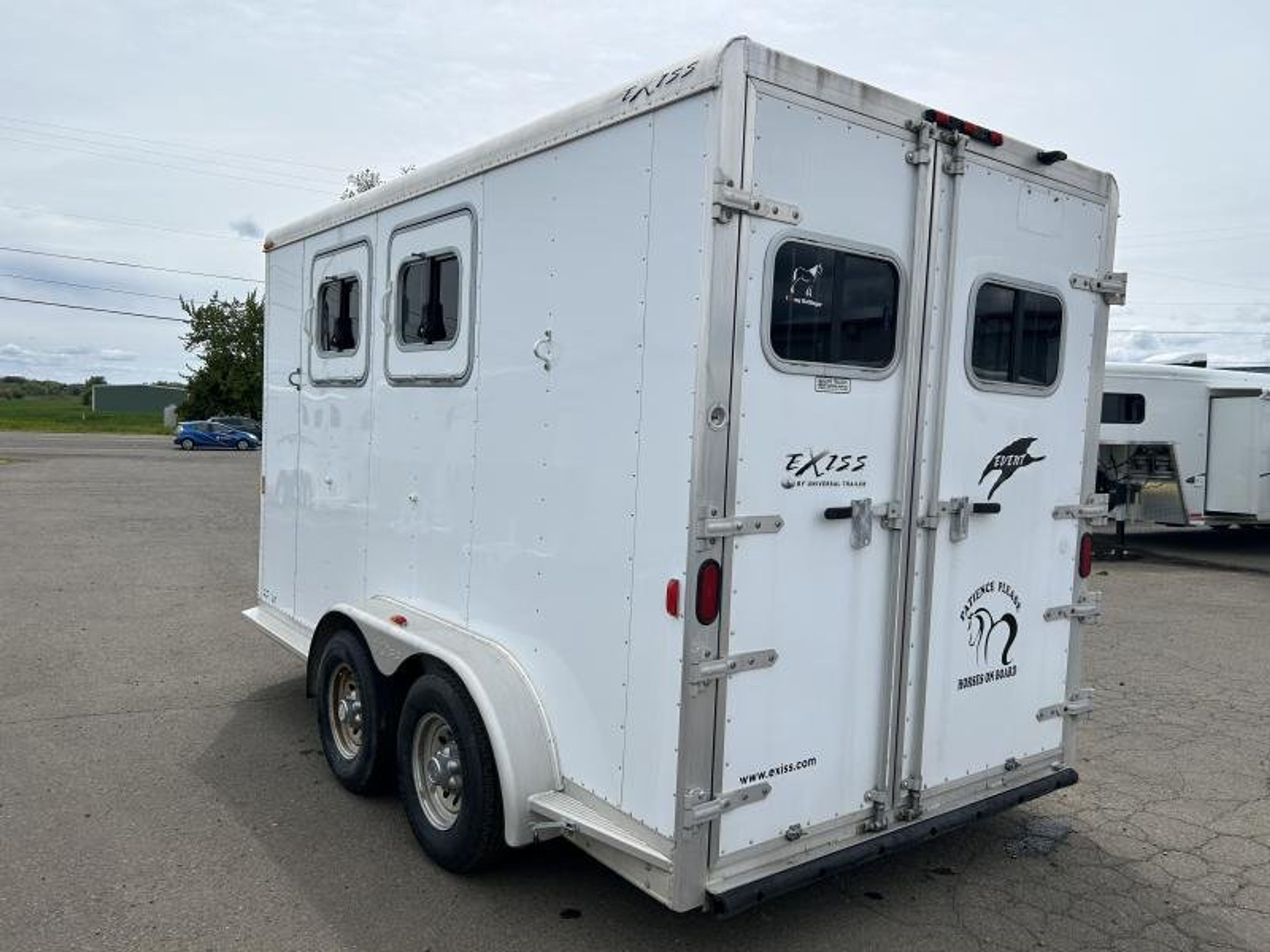 2007 Exiss 2 Horse Trailer — view 14