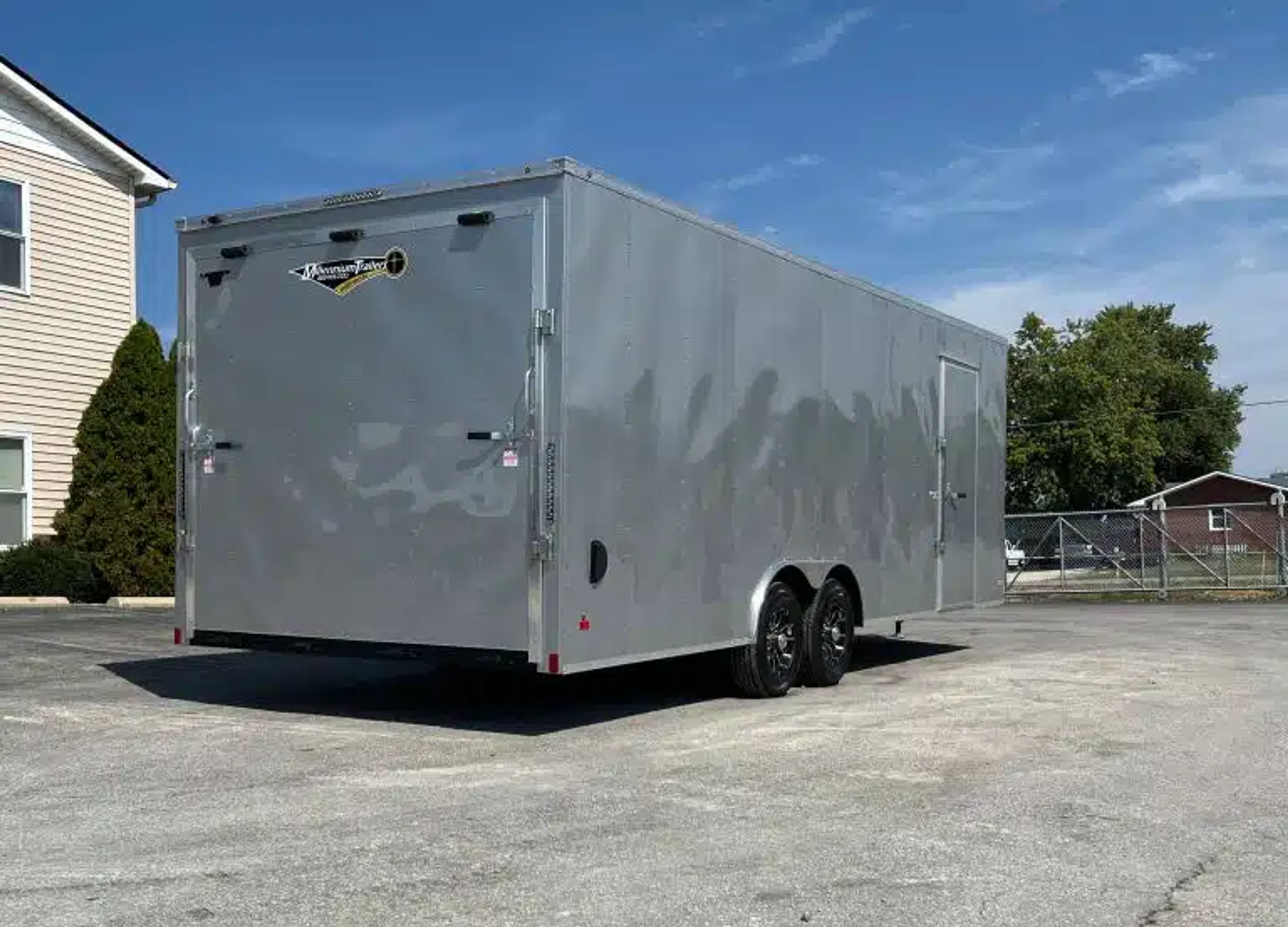 Enclosed Car Hauler 2026 24ft. Hero w/Heavy Duty Ramp Door & Aluminum Wheels — view 3