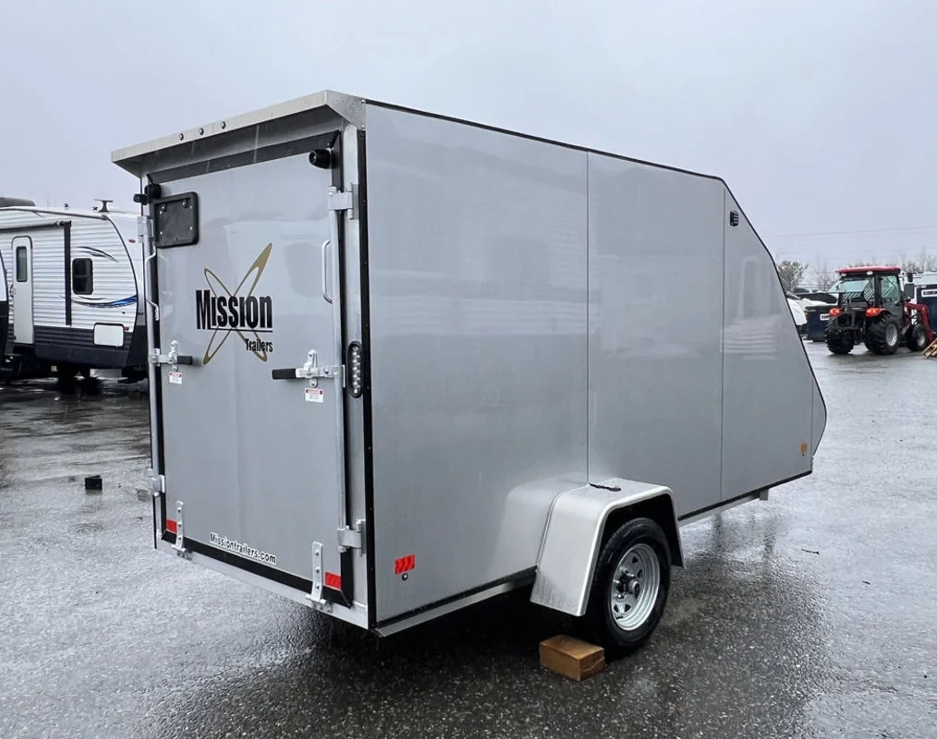2024 Mission Trailers 60×12 Aluminum Single Place Crossover w/Galvanized — view 4