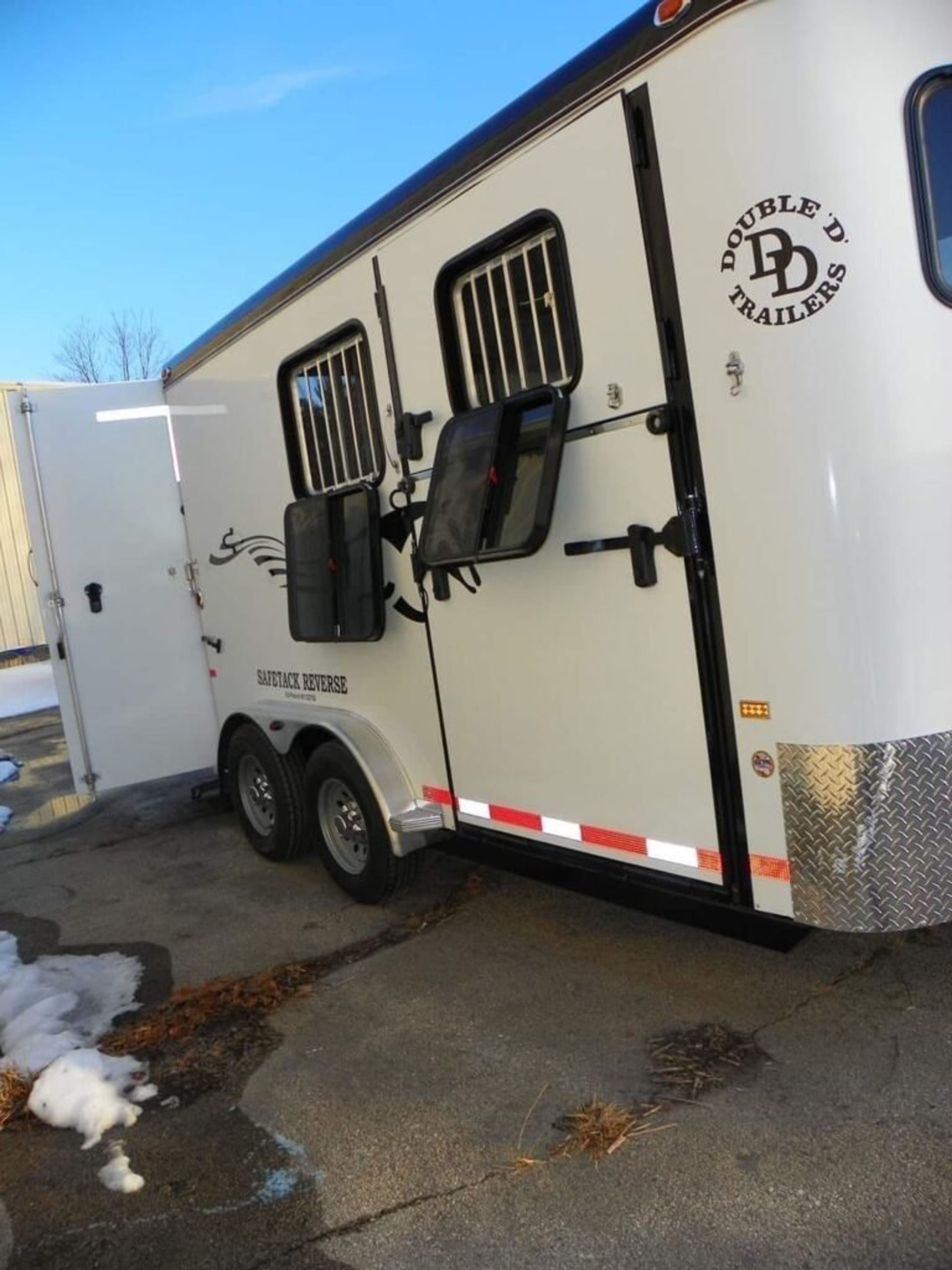 2022 Double D Reverse Slant 2 Horse Bumper Pull — view 30