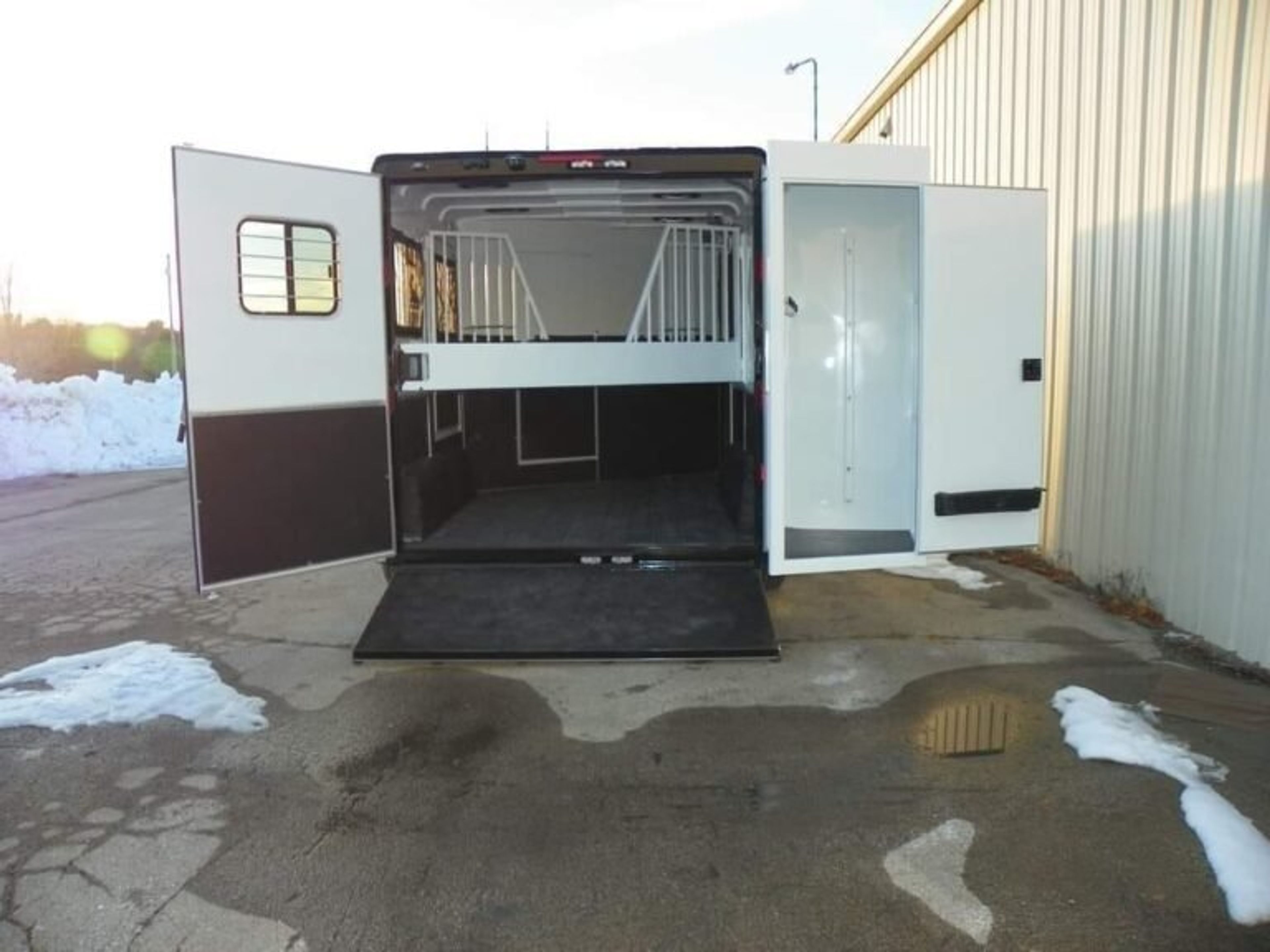 2022 Double D Reverse Slant 2 Horse Bumper Pull — view 2
