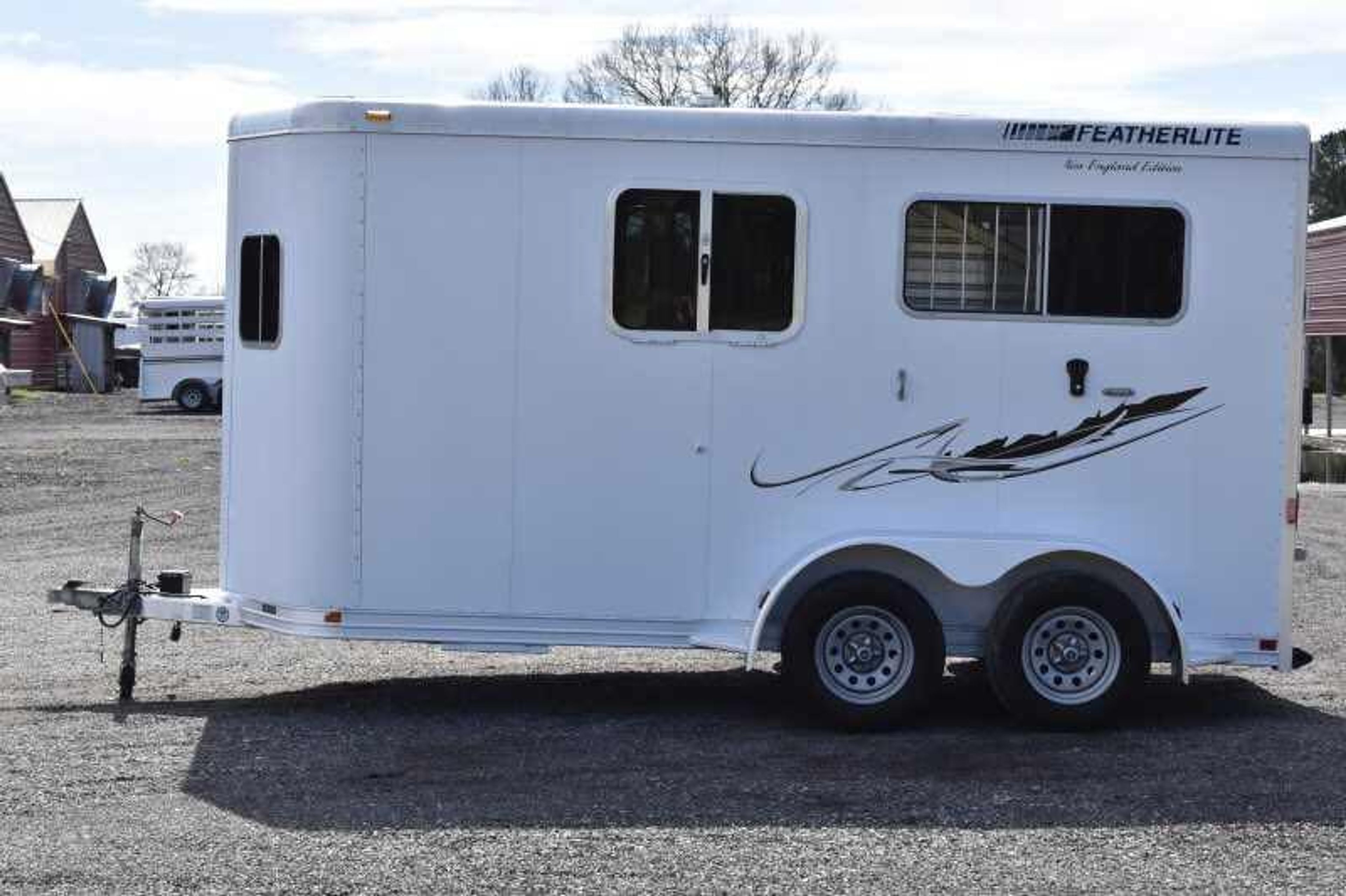2005 Featherlite 2HST 2 Horse Trailer — view 9
