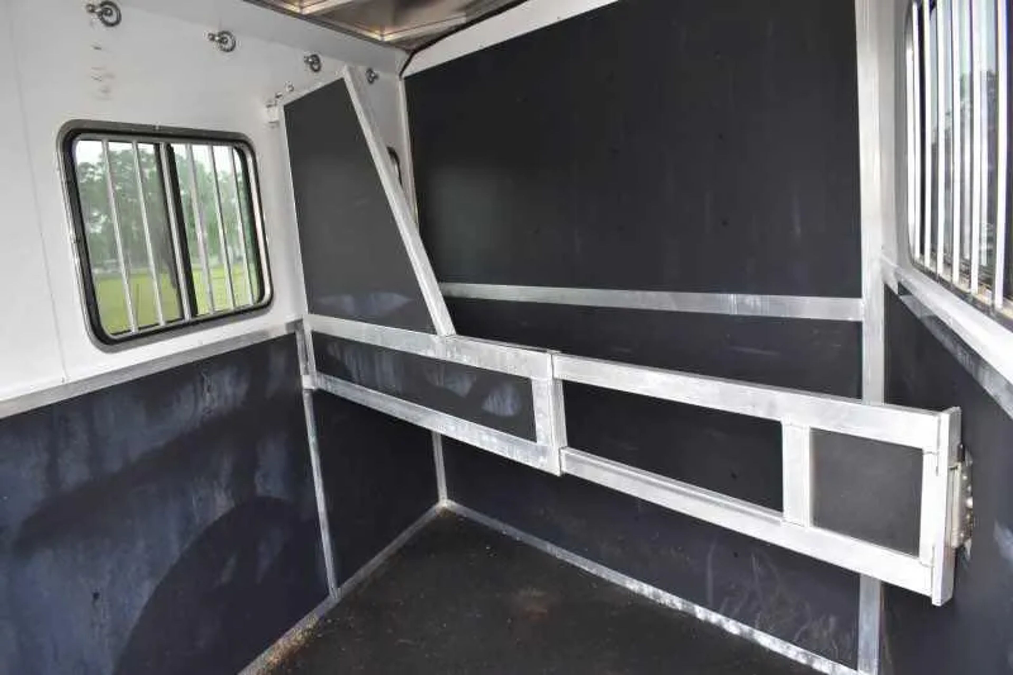 2013 Shadow 2HSL 2 Horse Trailer — view 7
