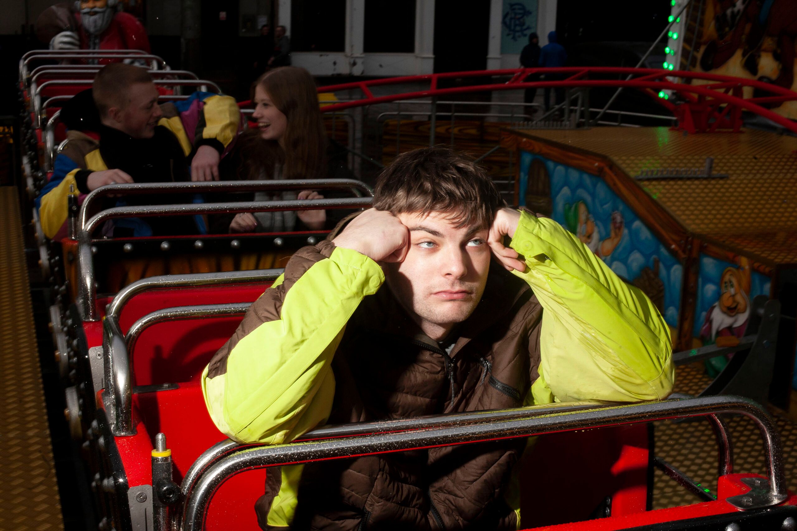 GRIAN CHATTEN RELEASES DEBUT SOLO SINGLE & VIDEO “THE SCORE”