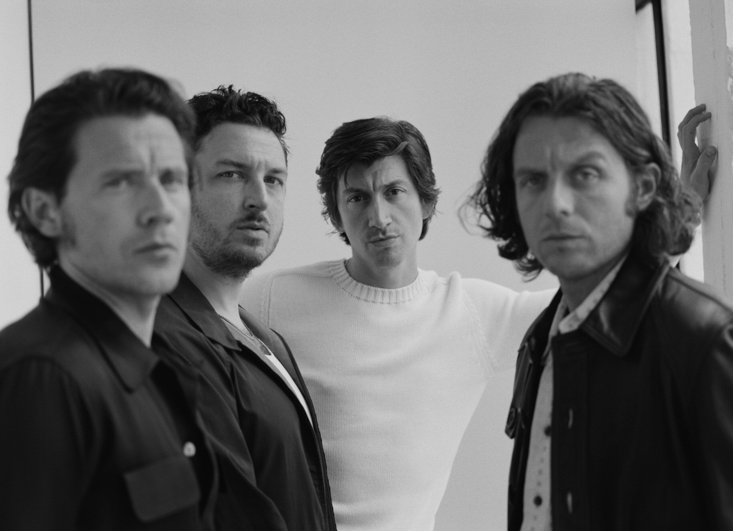 Arctic Monkeys “I Ain’t Quite Where I Think I Am (Official Video)