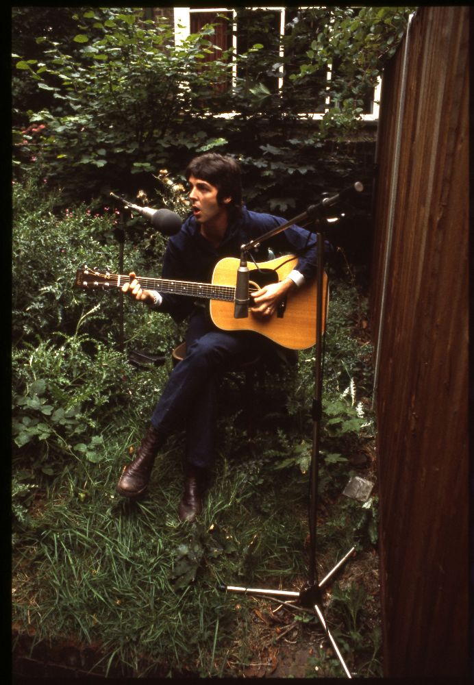 Paul McCartney and Wings: One Hand Clapping Historic Release