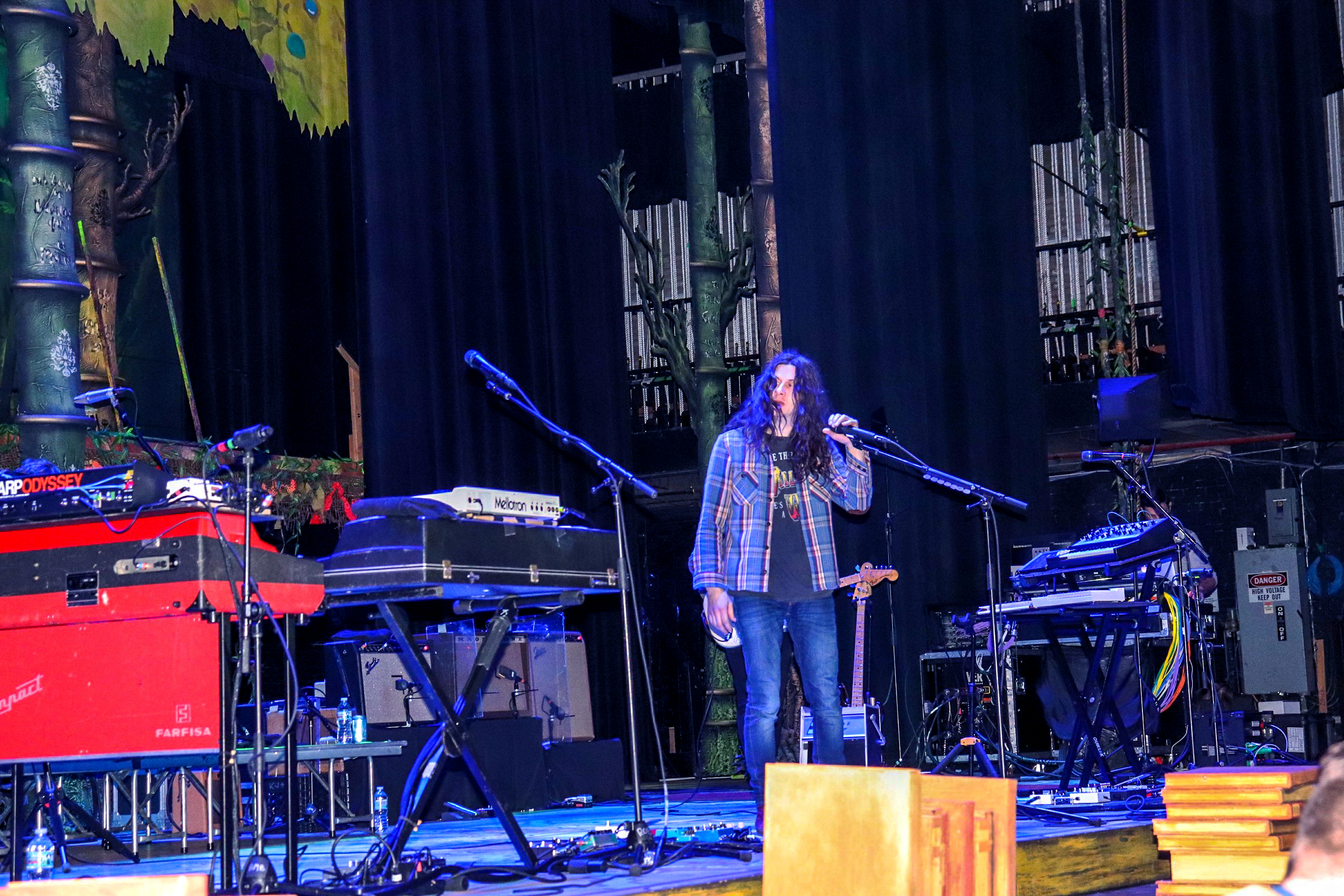 Kurt Vile & The Violators Photos – Taft Theatre