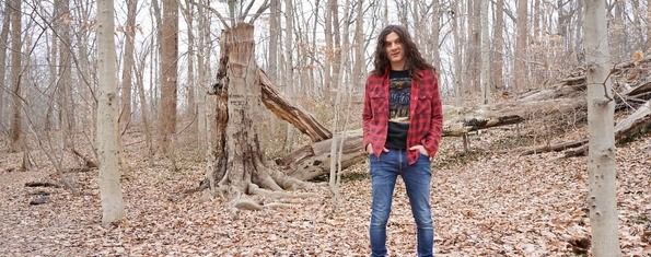 Kurt Vile to release new album “(watch my moves)” April 15 on Verve Records