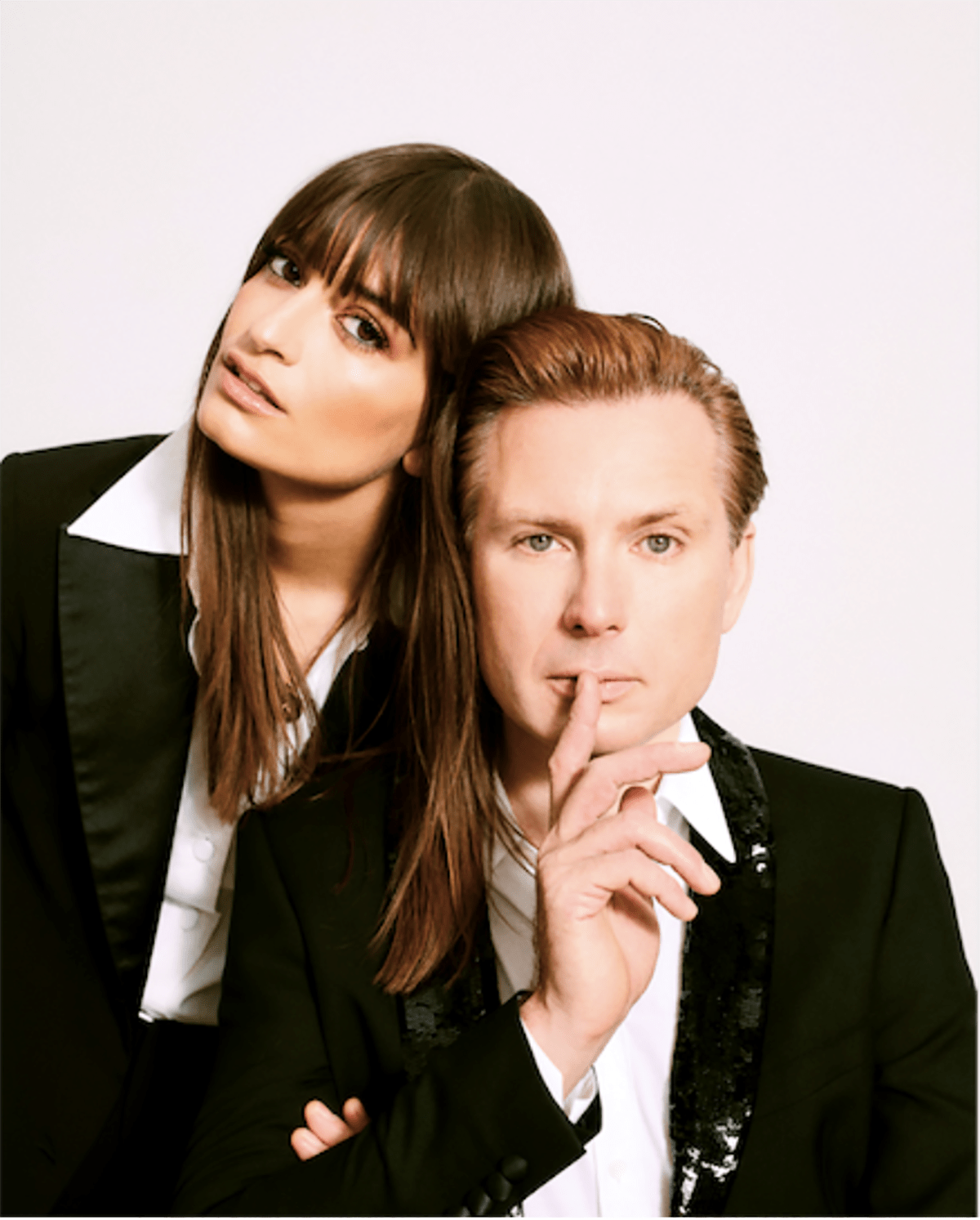 Alex Kapranos & Clara Luciani – Summer Wine (Official Video)