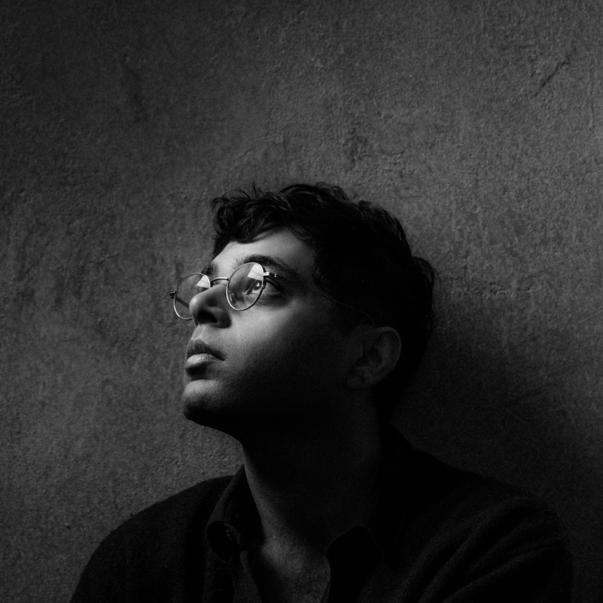 Rafiq Bhatia Unveils Stunning Live Session: “Aviary I | Sunrise” with Ian Chang & Riley Mulherkar