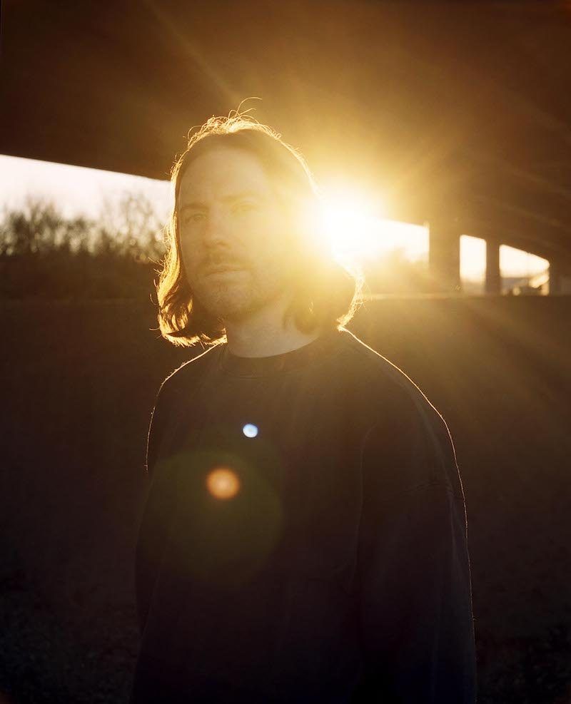 Rival Consoles Share “Jupiter”