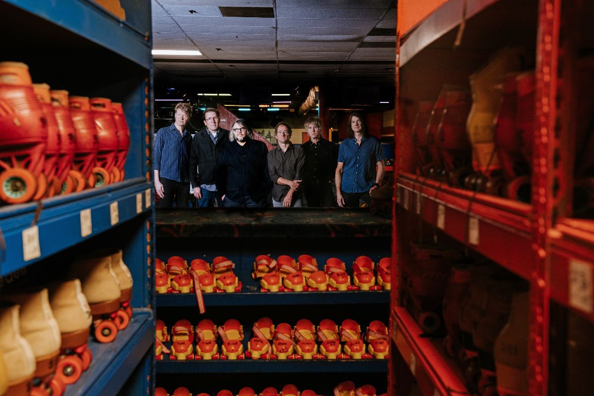 Wilco Announce Hot Sun Cool Shroud EP,Out June 28th via dBpm Records