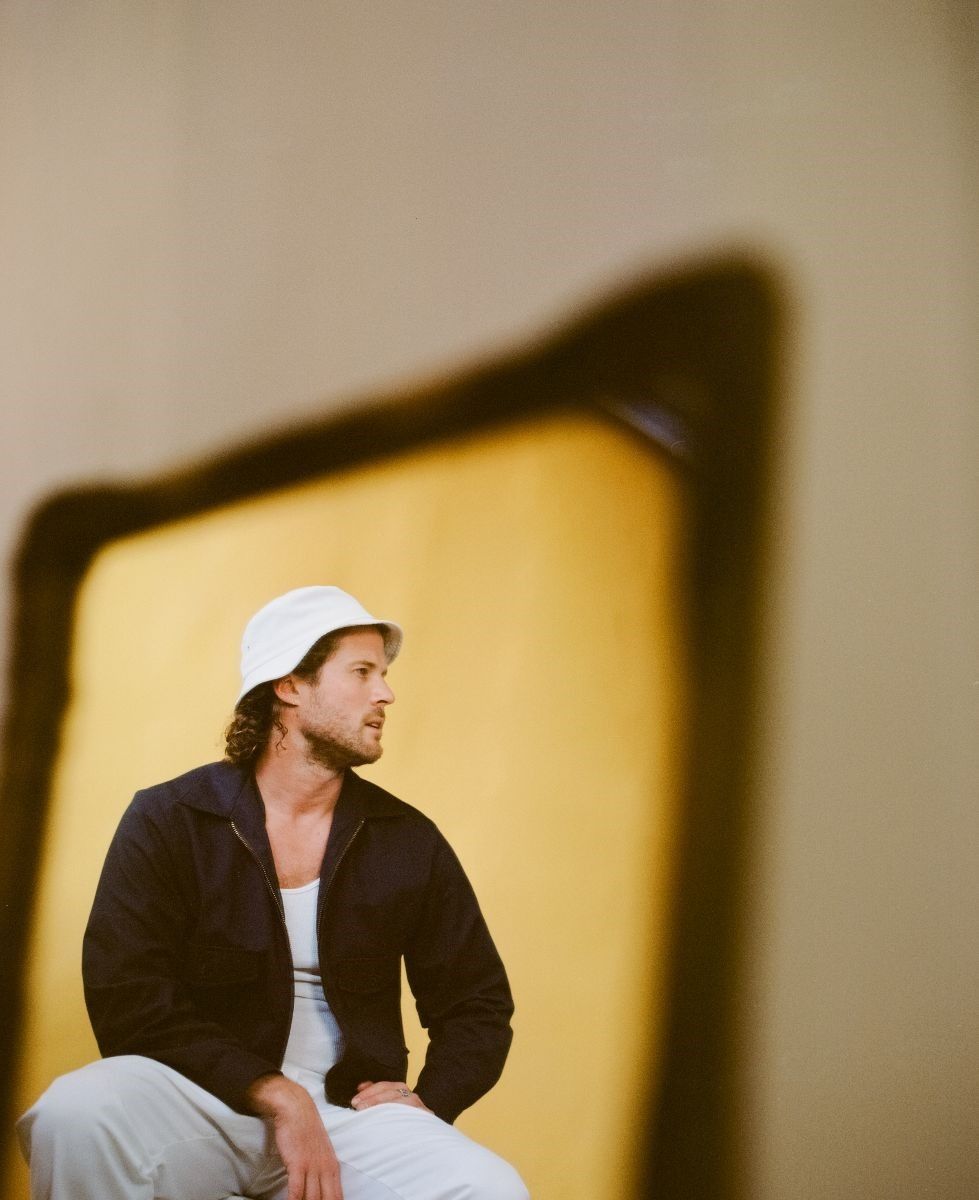 Culture Fiend Exclusive: EJ Worland – “Poison Lies (Live)”
