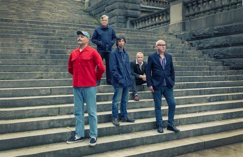 Teenage Fanclub Shares “Back To Light”