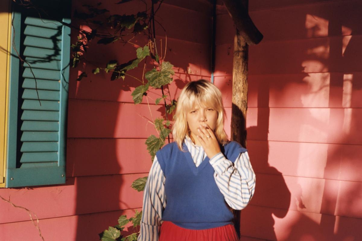 LILY SEABIRD Shares Double Single & Announces Tour