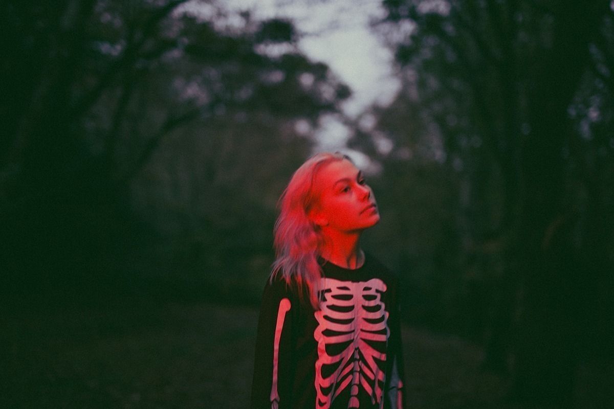 Phoebe Bridgers Performed “Kyoto” On Colbert Last Night